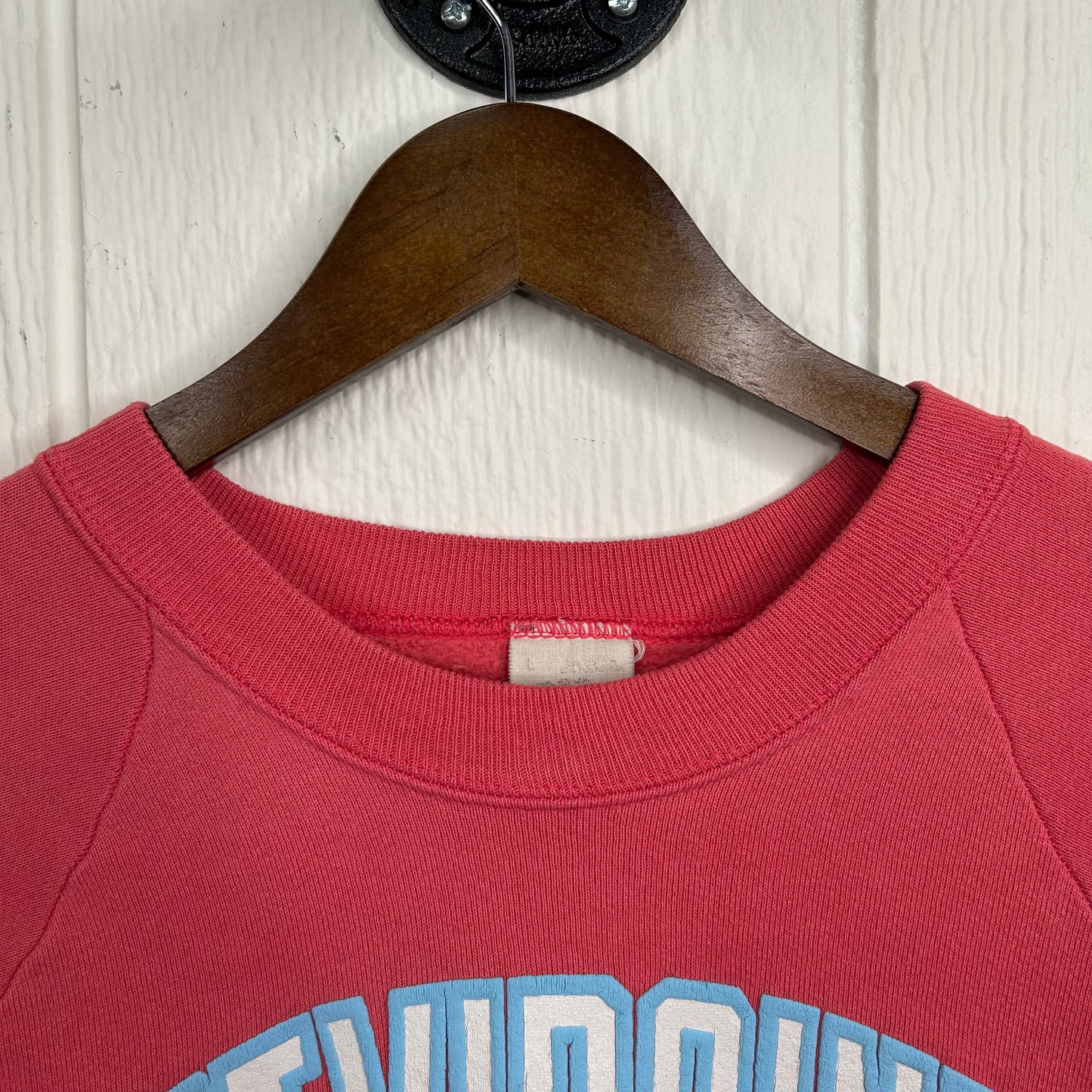 Vintage 90's Bubblegum Pink West Virginia University Seal Crewneck (L)