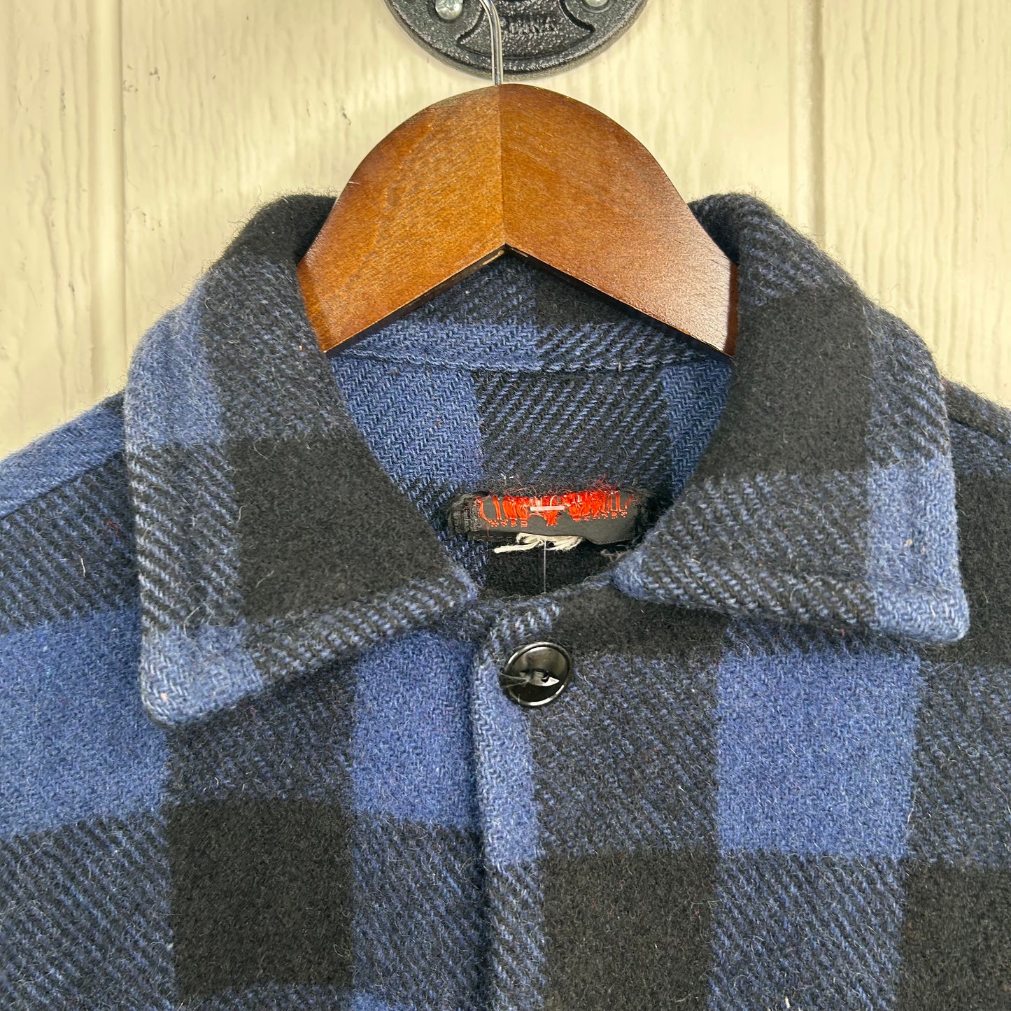 Vintage 80's Blue & Black Wool Button-Up Flannel (M)