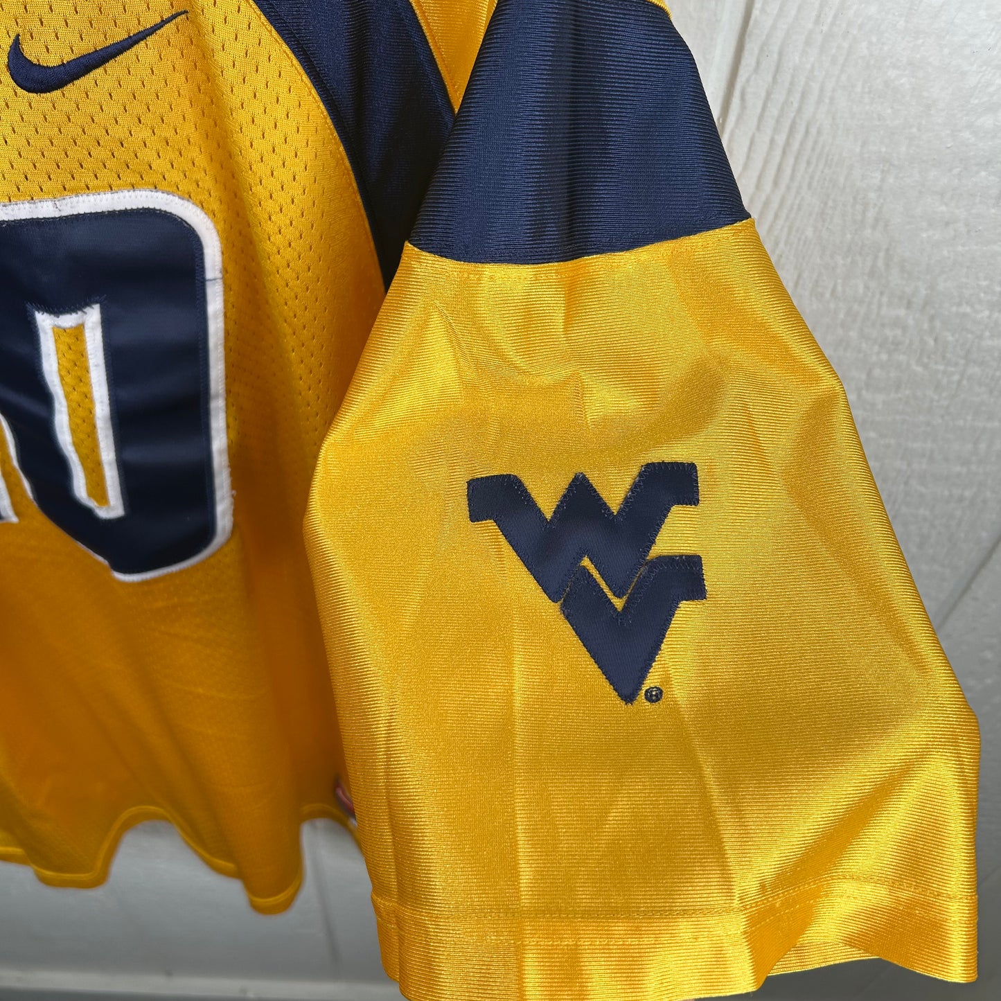 Y2K WVU Number 10 Gold Nike Football Jersey (XL)