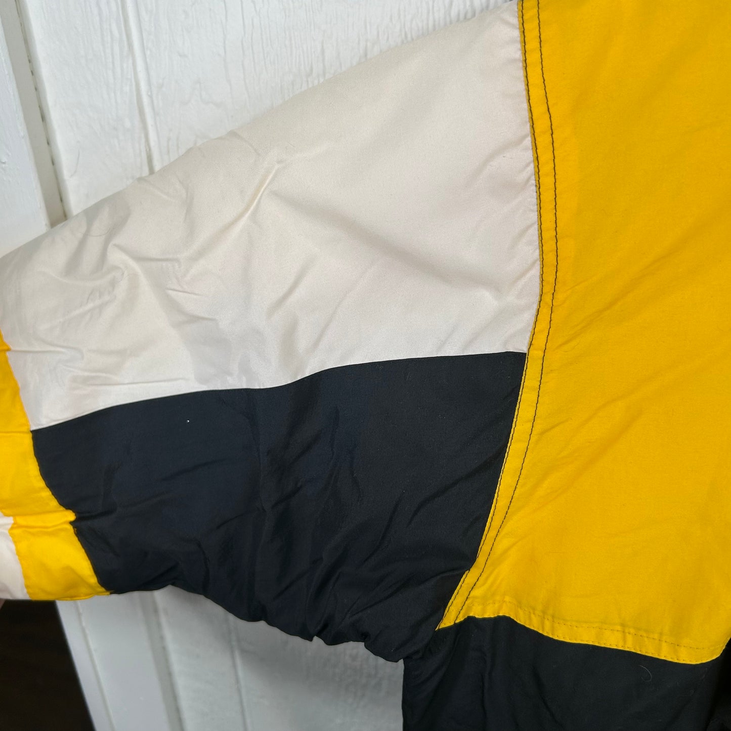 Vintage 90's Pittsburgh Steelers NFL Game Day Quarter-Zip Puffer Jacket (L)