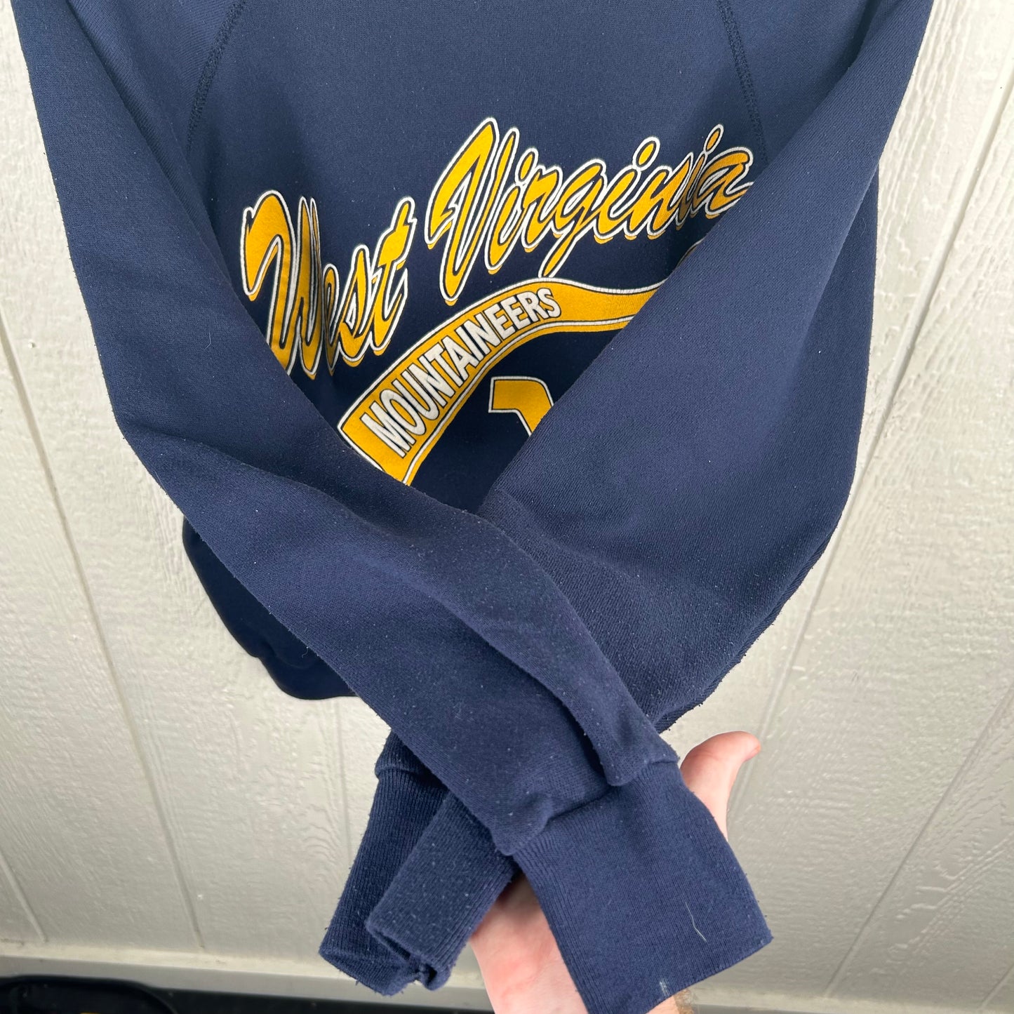 Vintage 90's West Virginia Mountaineers Graphic Crewneck (M)