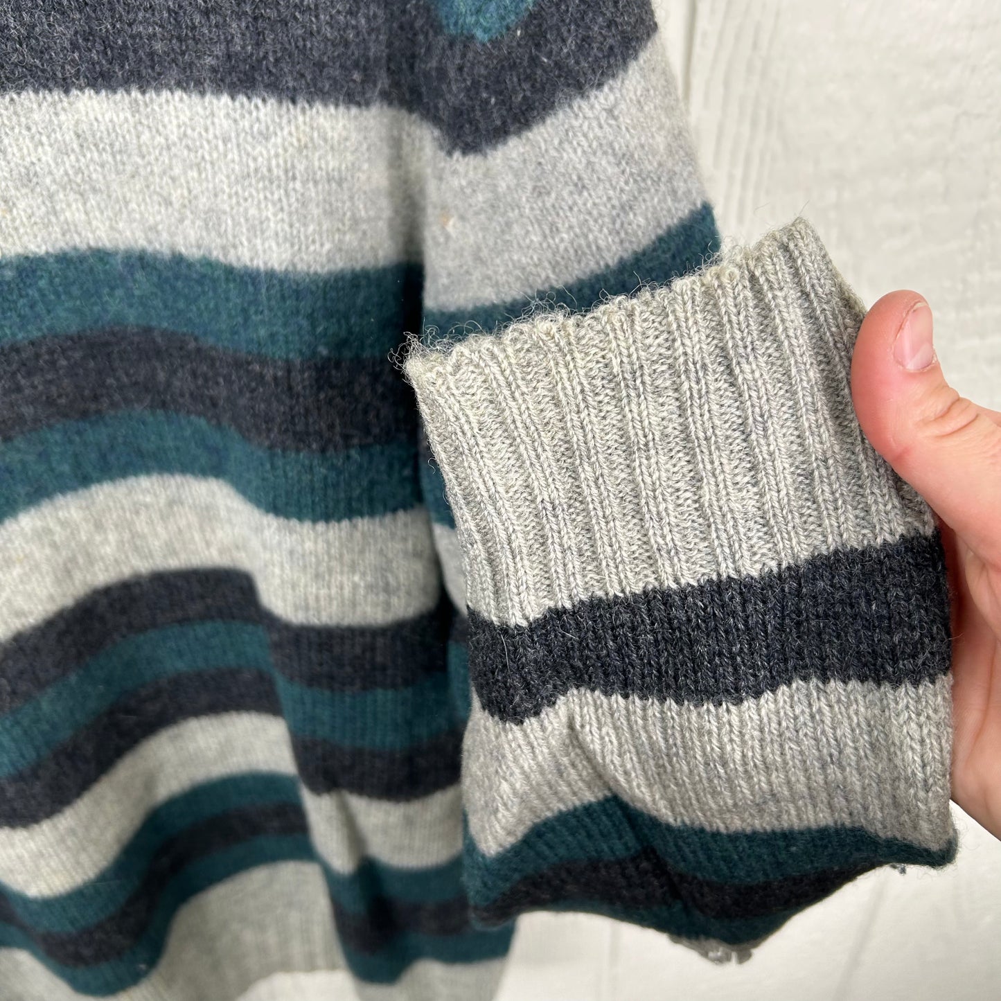 Vintage 90's Striped Wool Sweater (L)