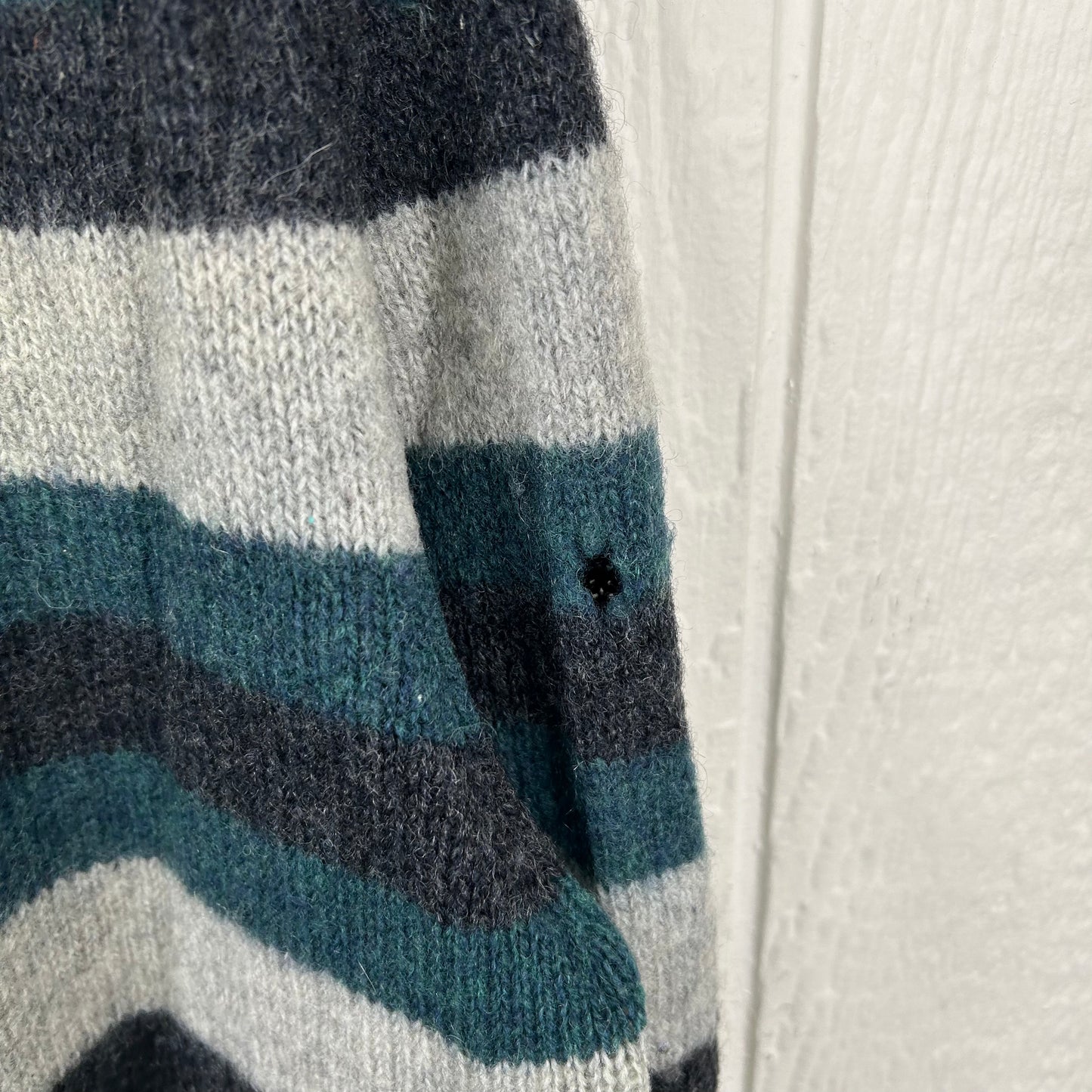 Vintage 90's Striped Wool Sweater (L)