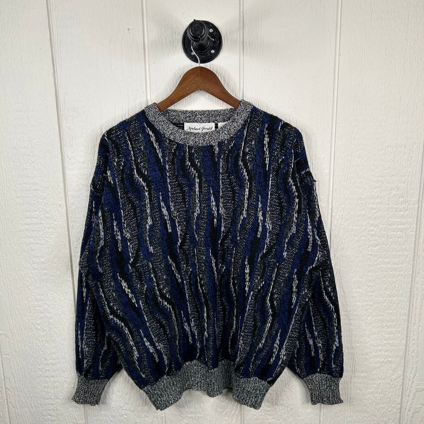 Vintage 90's Navy & Black Coogi Style Sweater (XL)