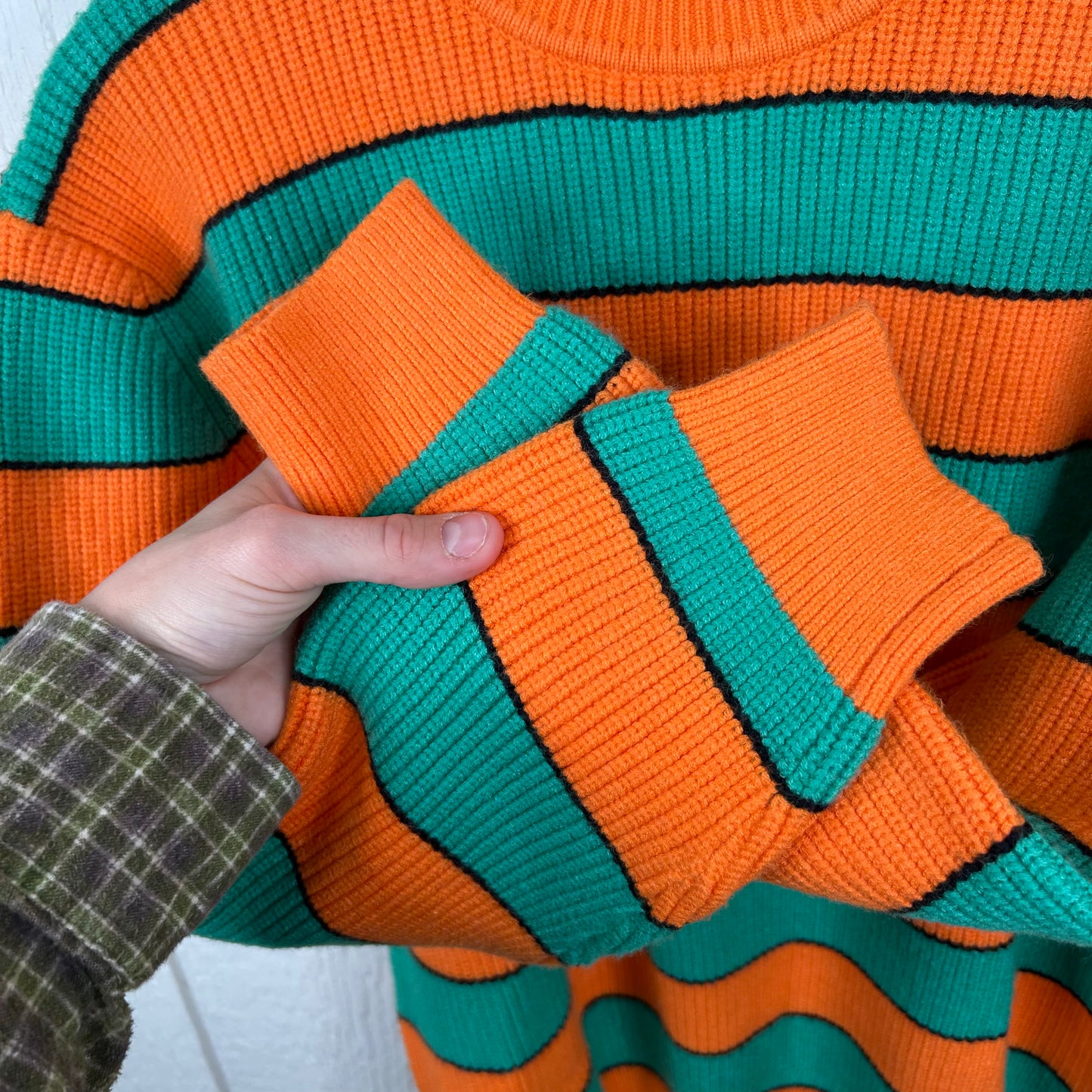 Vintage 90's Tight-Knit Green & Orange Soft Sweater (S)