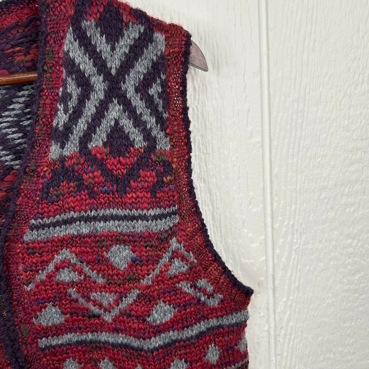 Vintage Aztec Style Zip-Up Sweater Vest (L)
