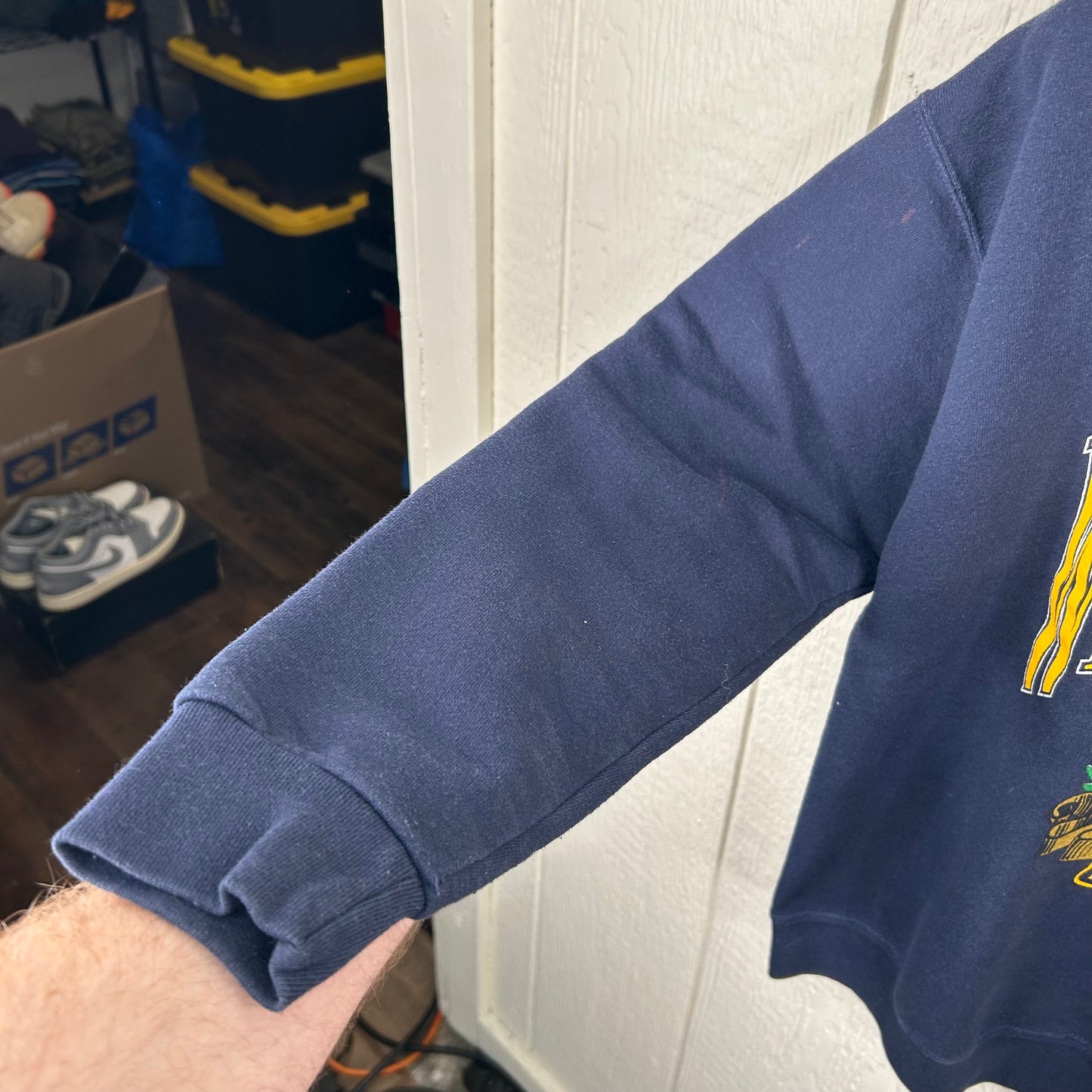 Vintage 90's West Virginia University Mountaineers Graphic Crewneck (M)