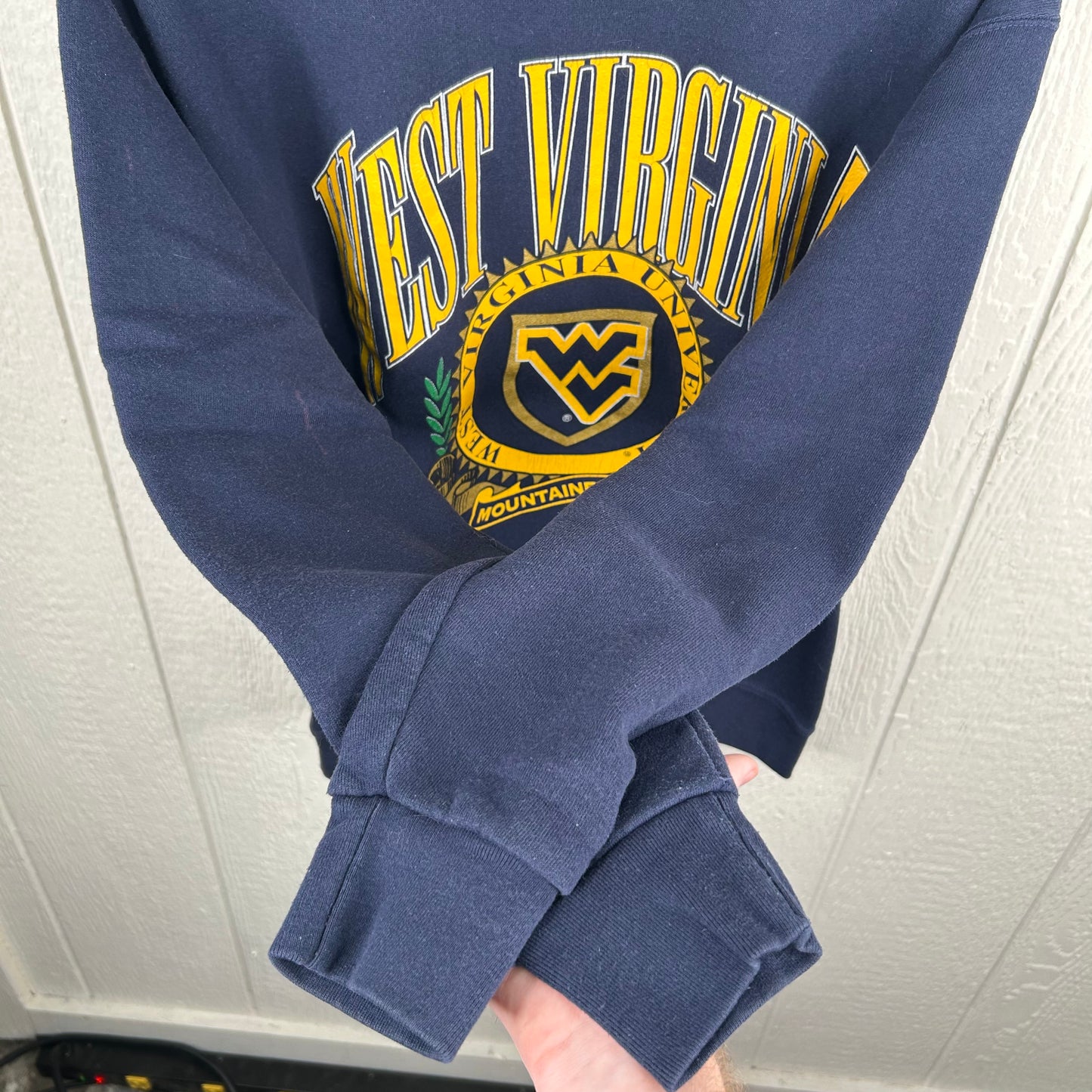 Vintage 90's West Virginia University Mountaineers Graphic Crewneck (M)