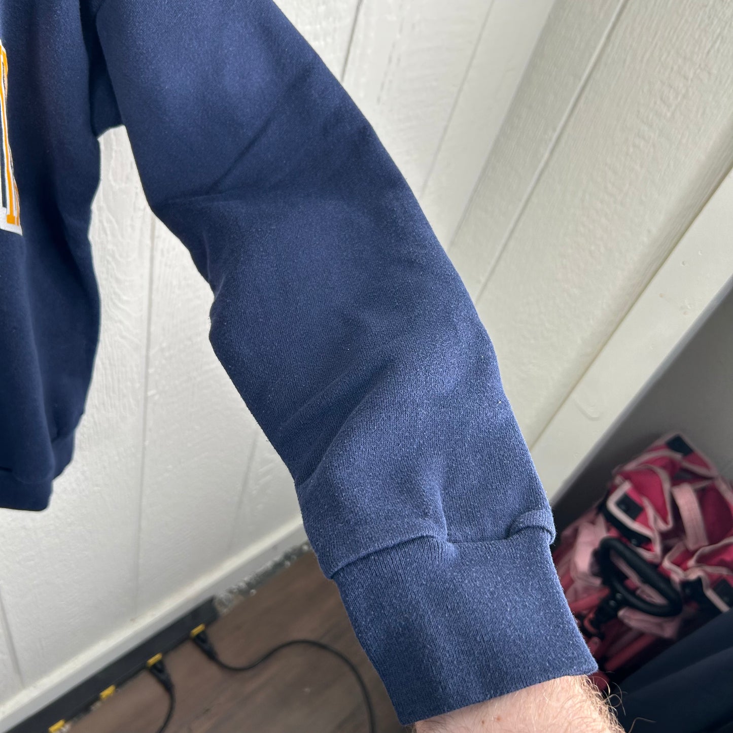 Vintage 90's Flying West Virginia Graphic Crewneck (L)