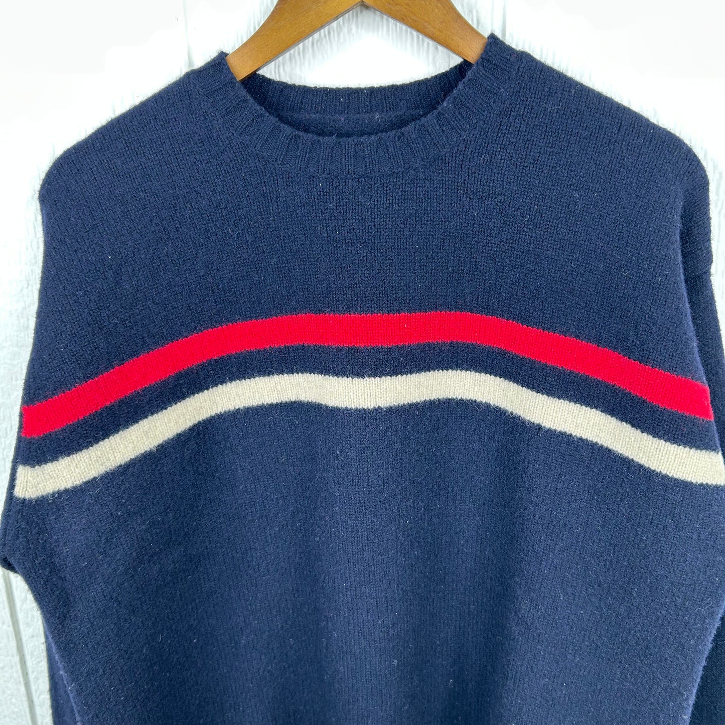 Vintage 90's American Eagle Outfitters Navy Striped Wool Sweater (L)