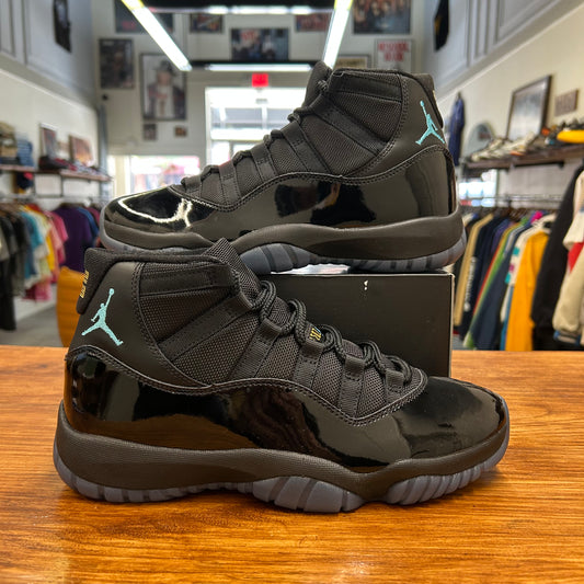 Jordan 11 Gamma - 8.5M - New