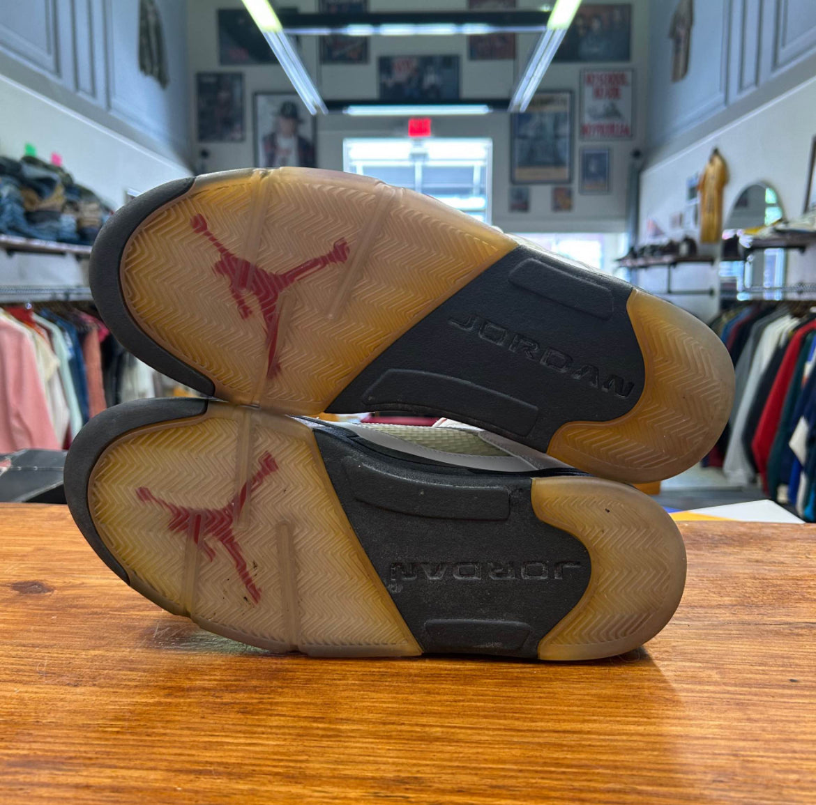 Size 10.5 - Jordan 5 Fire Red