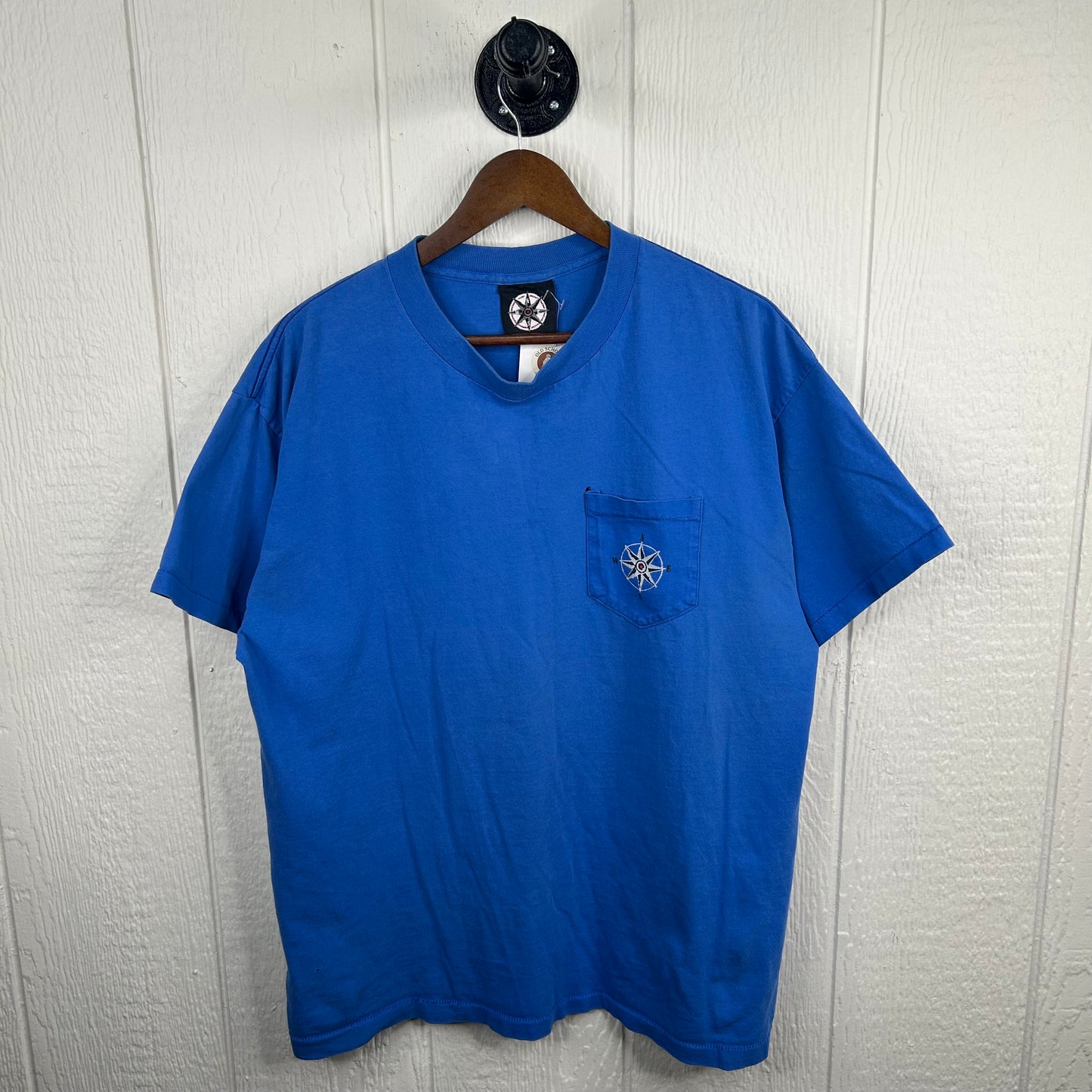 Vintage 90's Marlboro 'Make The Run' Skiing Graphic Tee (XL)