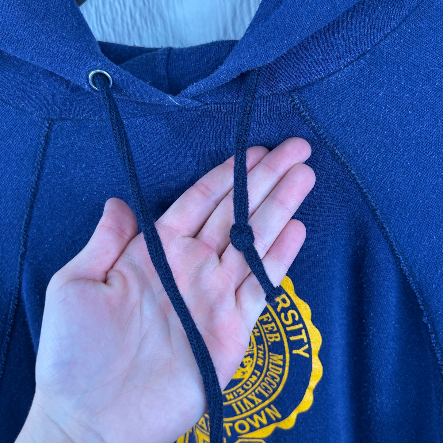 Vintage 80's West Virginia University Seal Logo Hoodie (L)