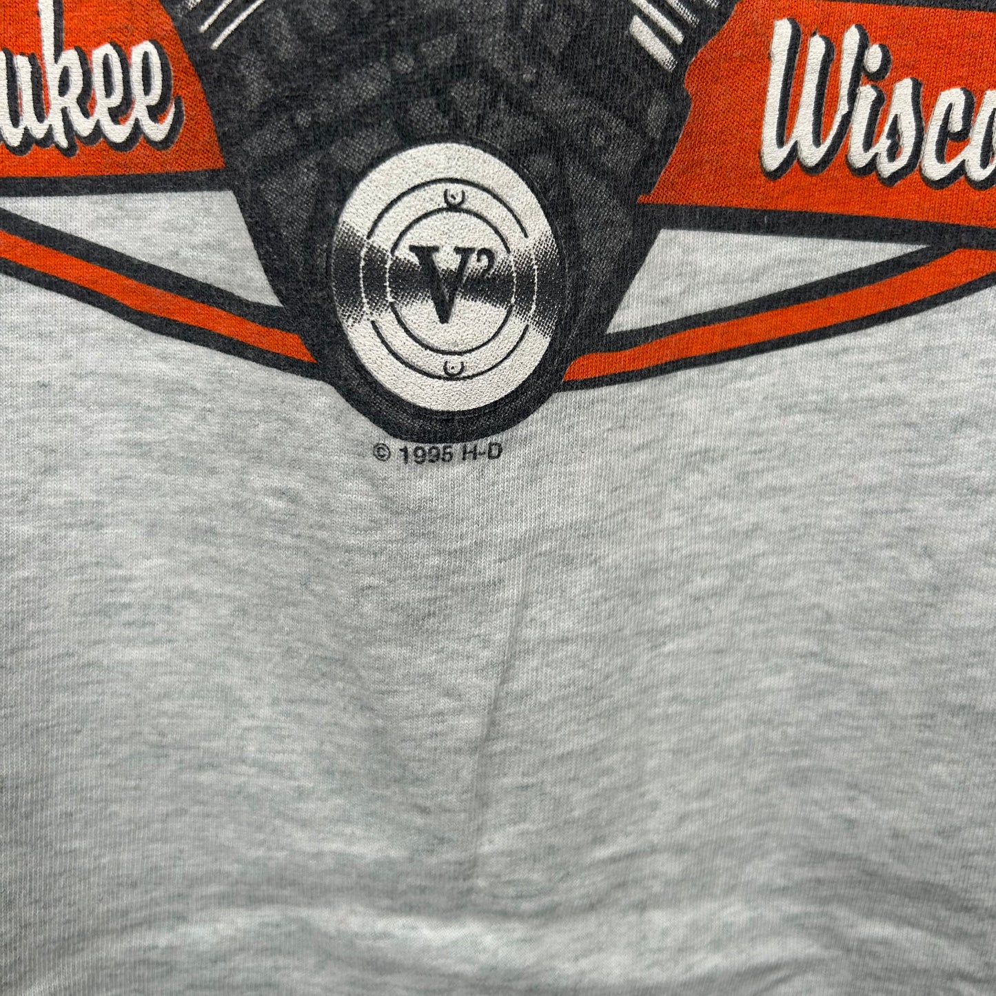 Vintage 1995 Milwaukee Harley Davidson Motorcycles Tee (L)