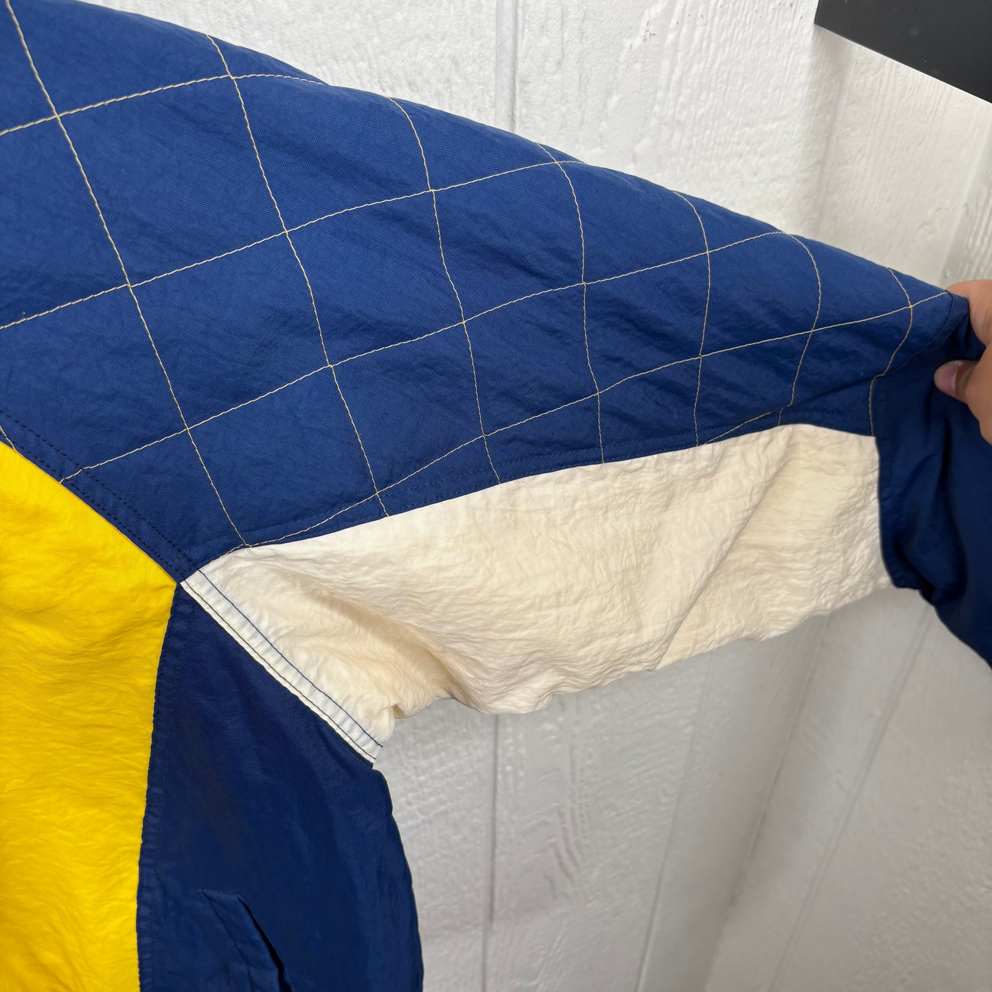 Vintage 90's Starter WVU Puffer Jacket (L)