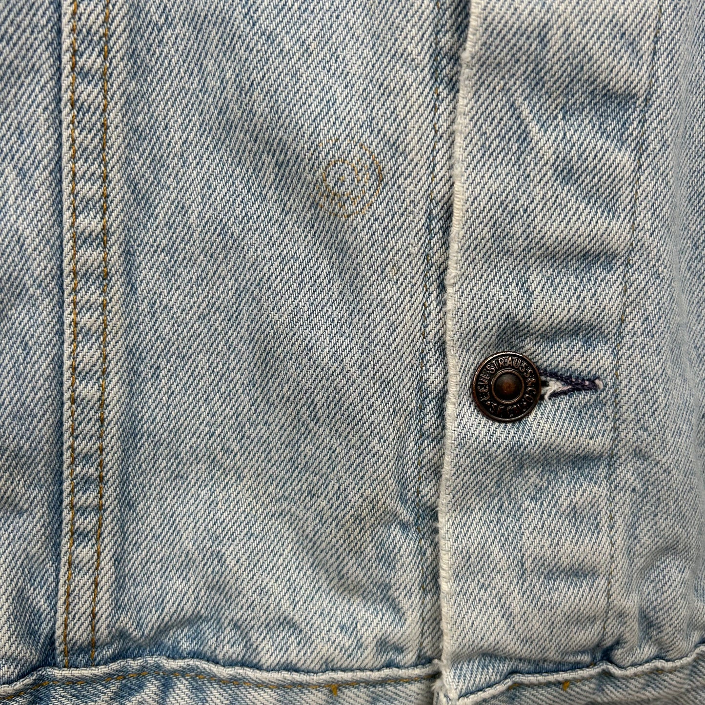 Vintage 90's Levi's Light Wash Denim Jacket (S)