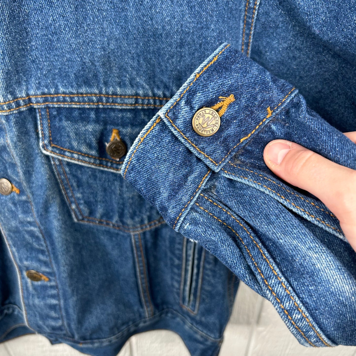 Vintage 90's Marlboro Dark Wash Denim Jacket (S)