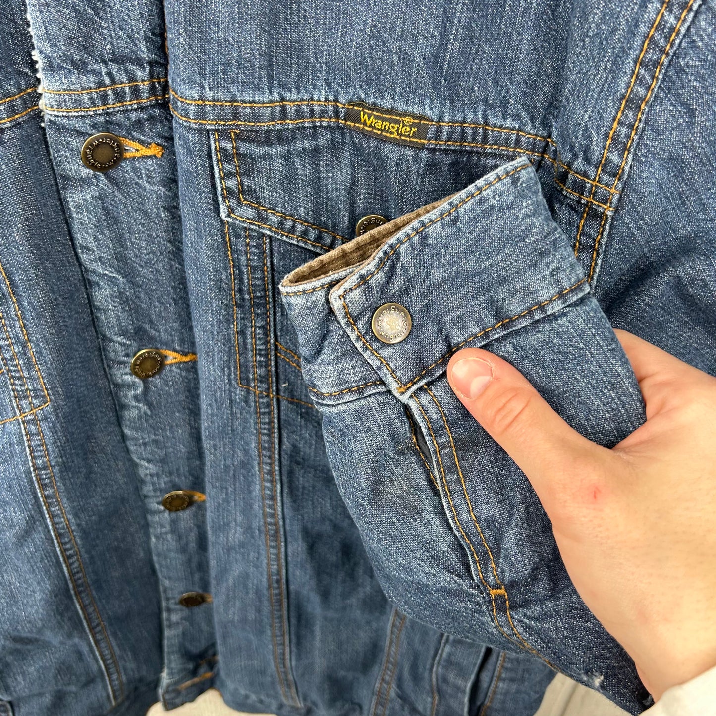 Vintage 90's Wrangler Sherpa Lined Denim Jacket (M)