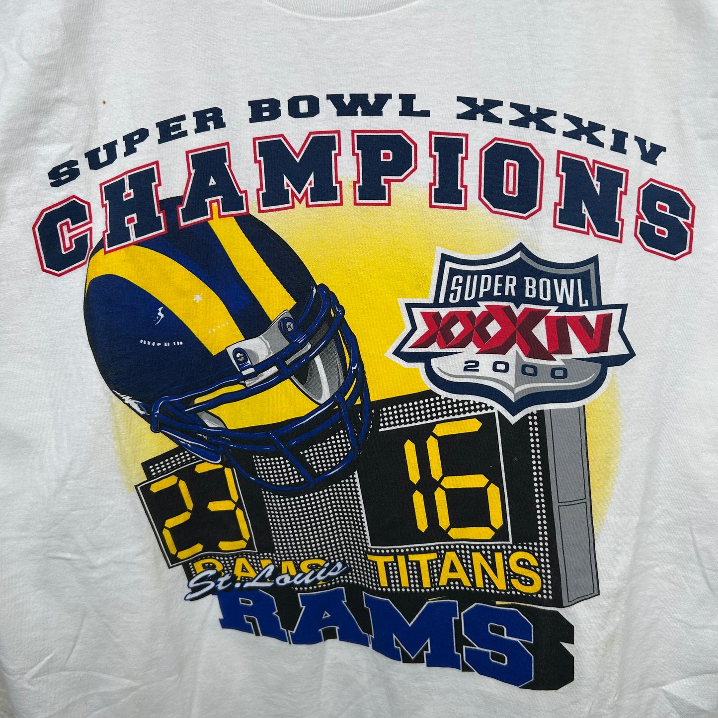 Y2K St. Louis Rams Super Bowl Champions Graphic Tee (L)