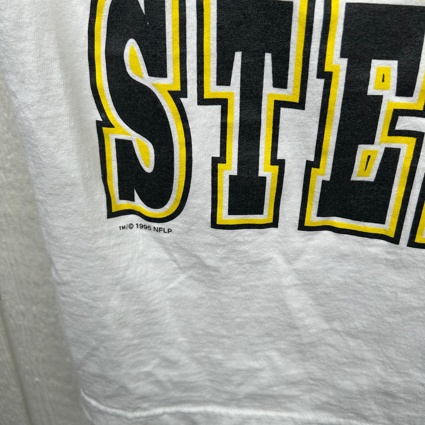 Vintage 1995 Pittsburgh Steelers Spell Out Graphic Tee (XL)