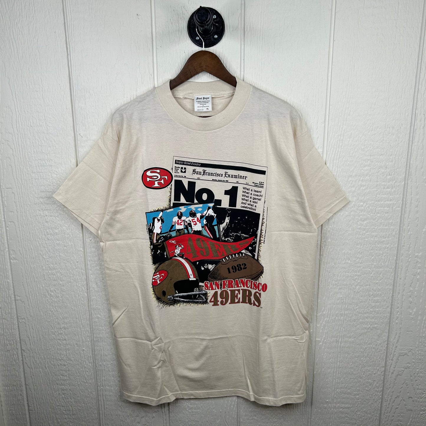 Vintage 1982 San Francisco 49ers Newspaper Graphic Tee (XL)