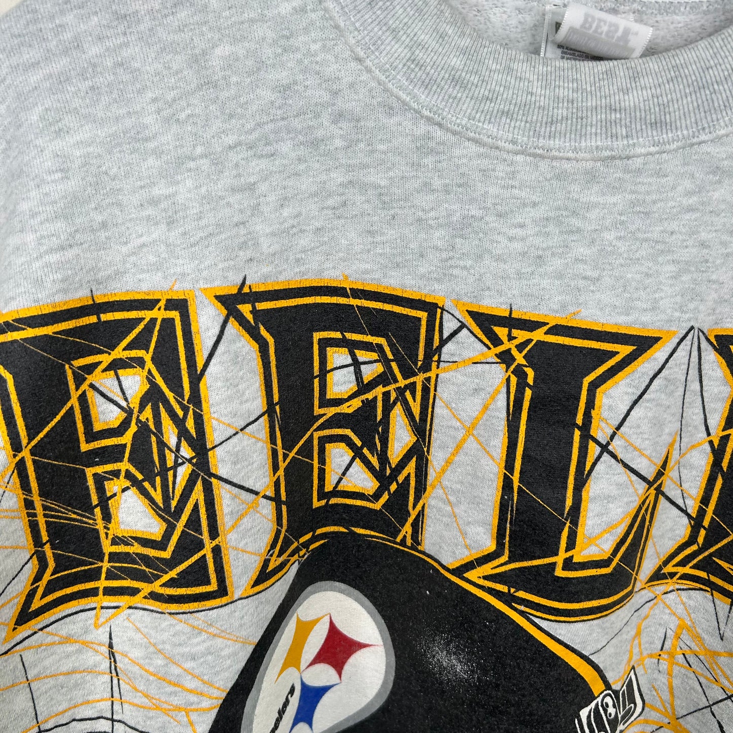 Vintage 90's Pittsburgh Steelers Laser Graphic Spell Out Crewneck (XL)