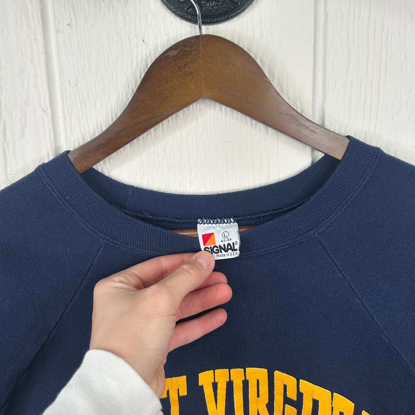 Vintage 80's West Virginia Mountaineers Navy Crewneck (L)