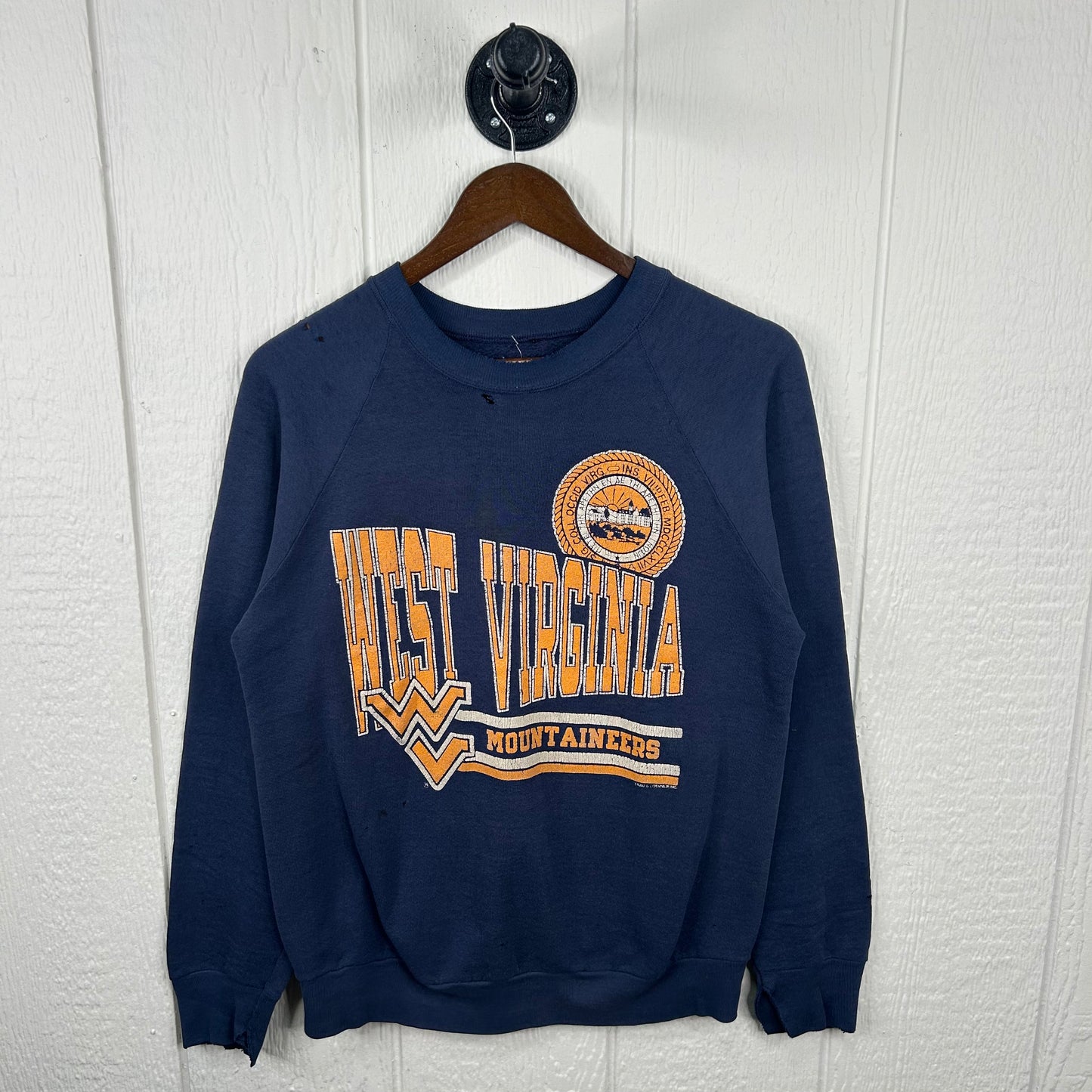 Vintage 80's West Virginia Mountaineers Seal Logo Crewneck (L)