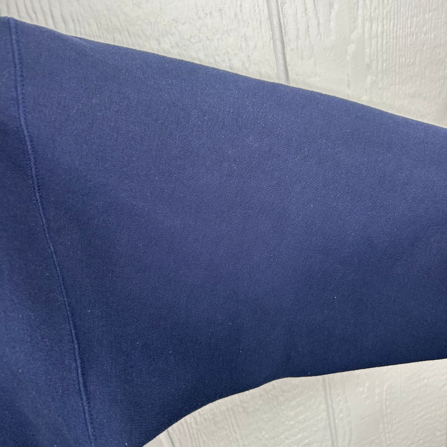 Vintage 90's Embroidered West Virginia Mountaineers Navy Crewneck (L)