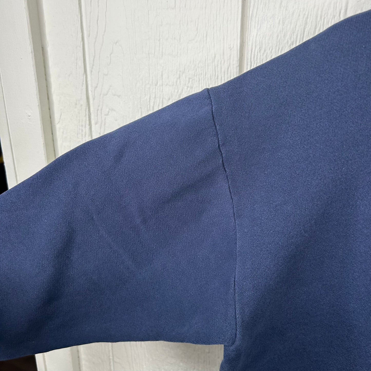 Vintage 90's Embroidered West Virginia Mountaineers Navy Crewneck (XL)