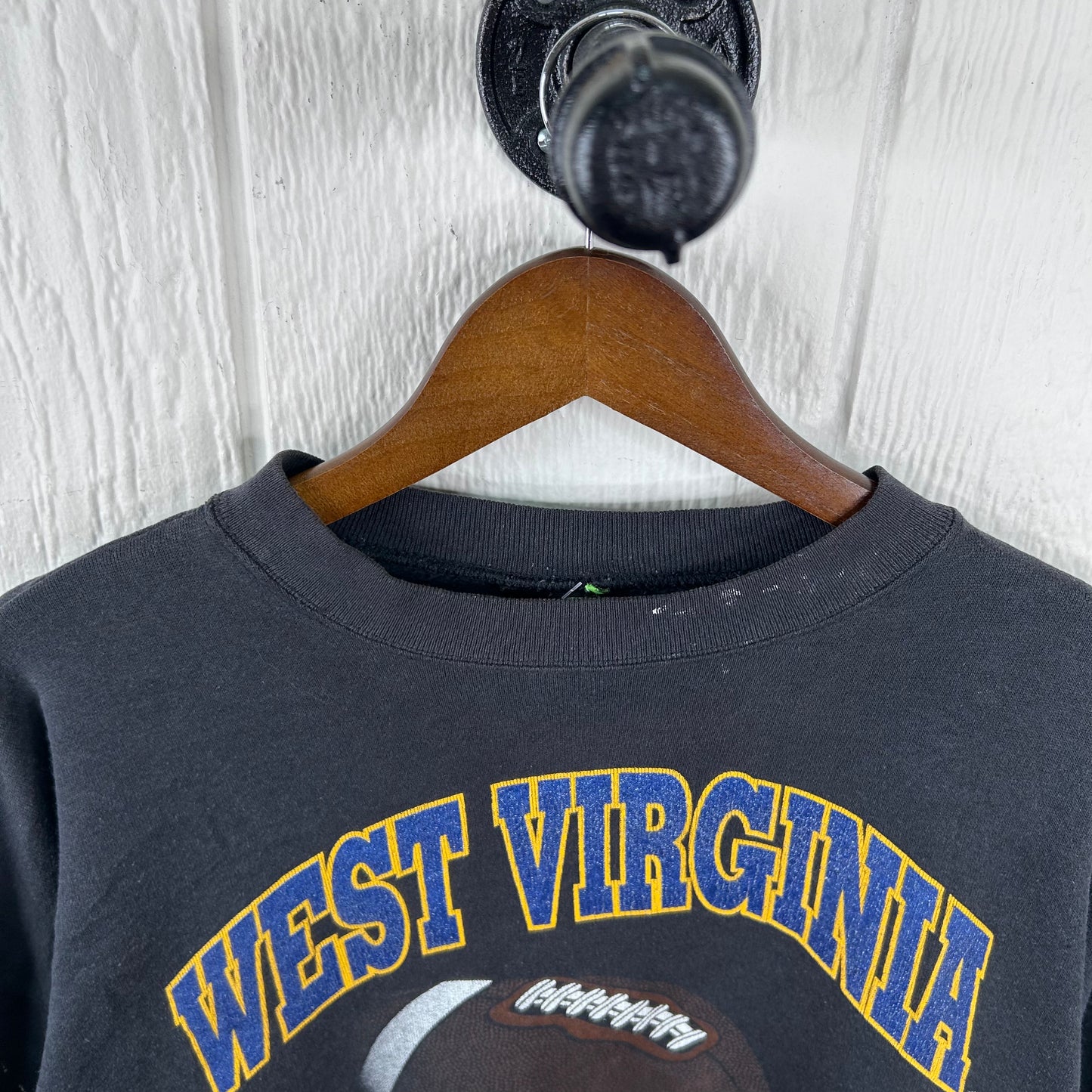 Vintage 90's West Virginia Football 110% Graphic Crewneck (XL)