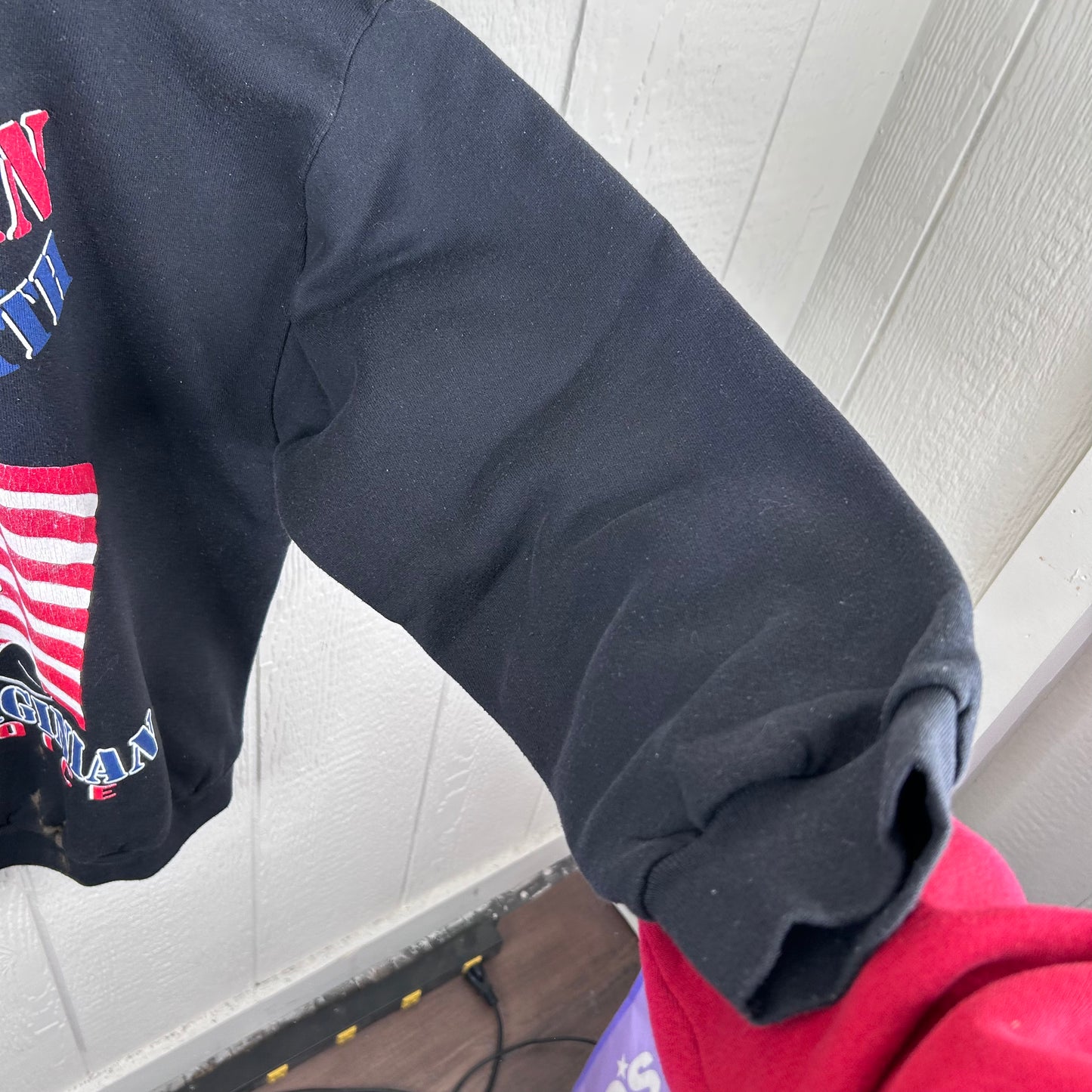 Vintage 1995 'American by Birth, West Virginia by Choice' Crewneck (XL)