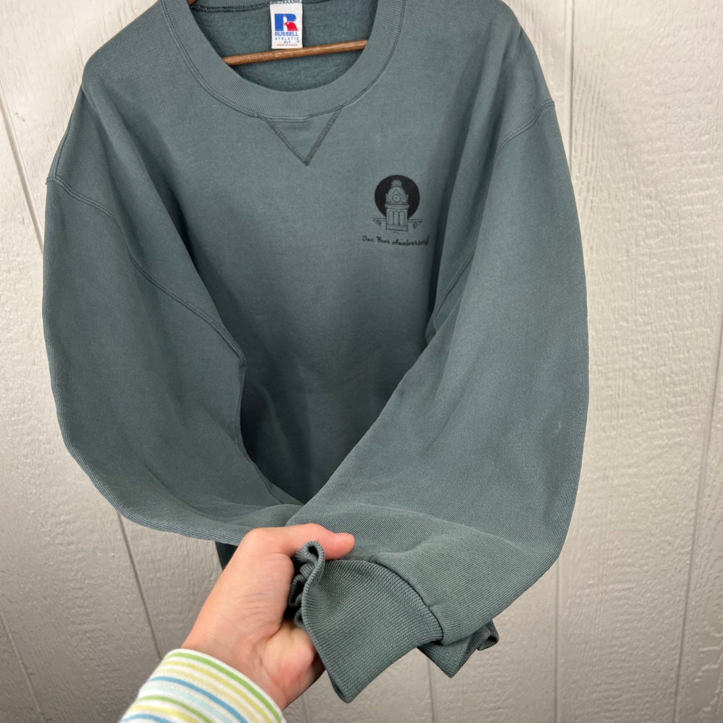 Vintage Heavyweight Sage Green Old School Screen Printed Crewneck (XL)