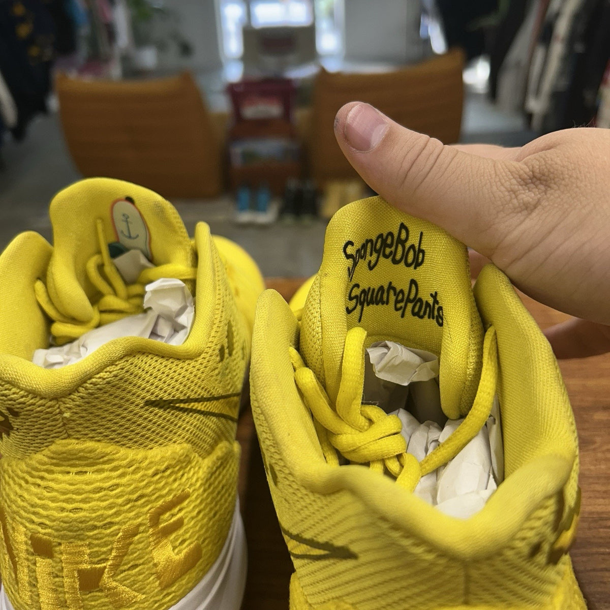Size 12 - SpongeBob SquarePants x Nike Kyrie 5 SpongeBob Worn Once