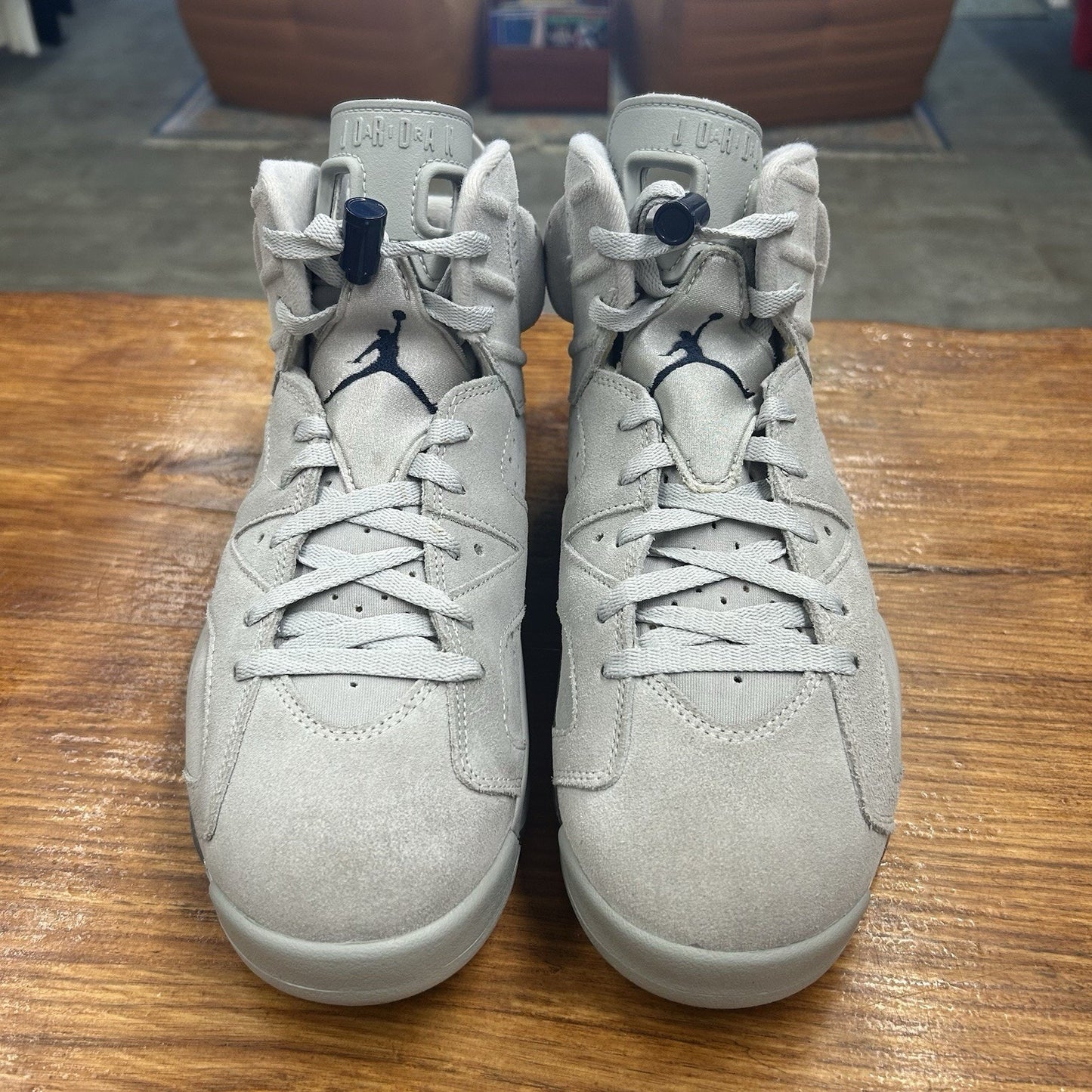 Size 10.5 - Jordan 6 Georgetown