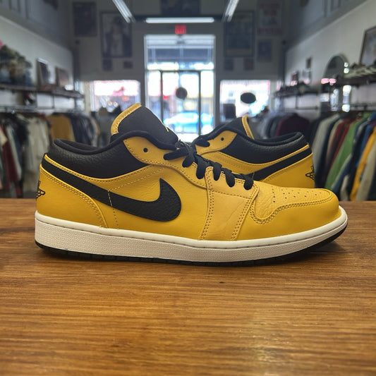 Size 10 - Air Jordan 1 Low University Gold