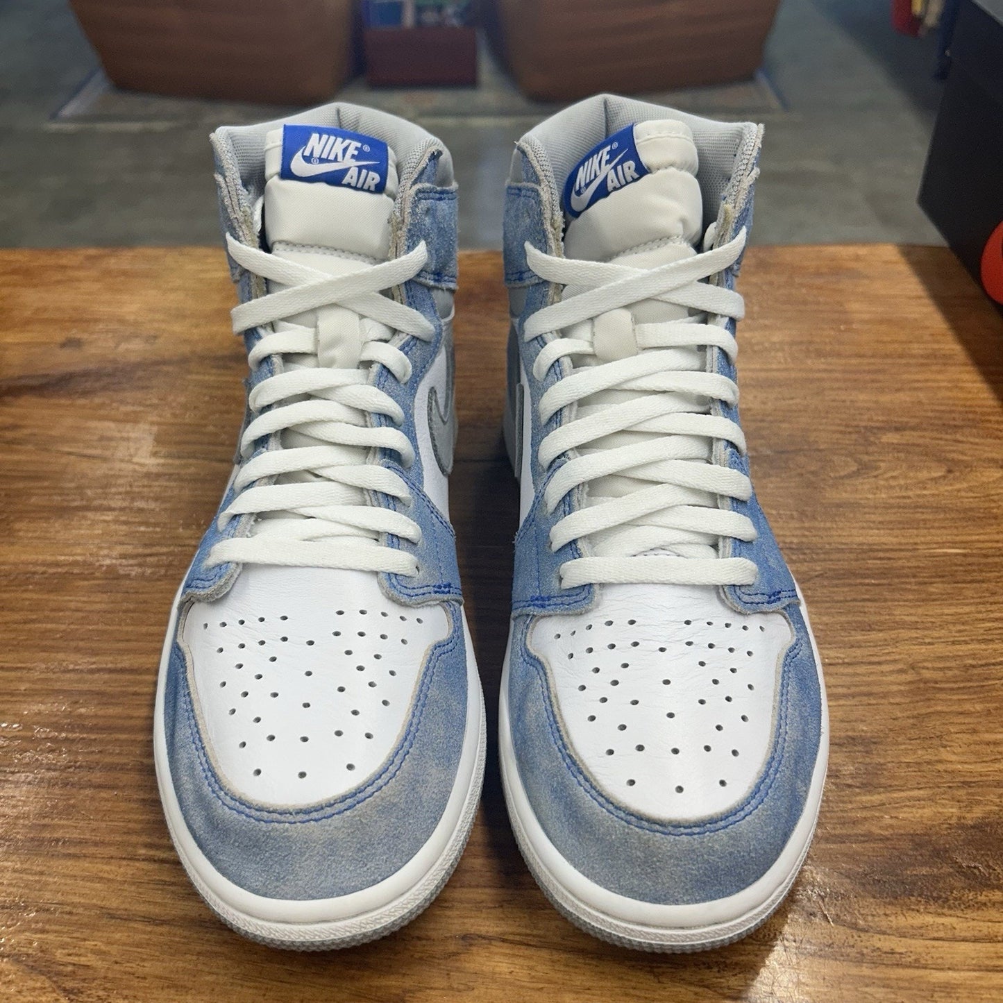 Size 10 - Jordan 1 Retro High Hyper Royal