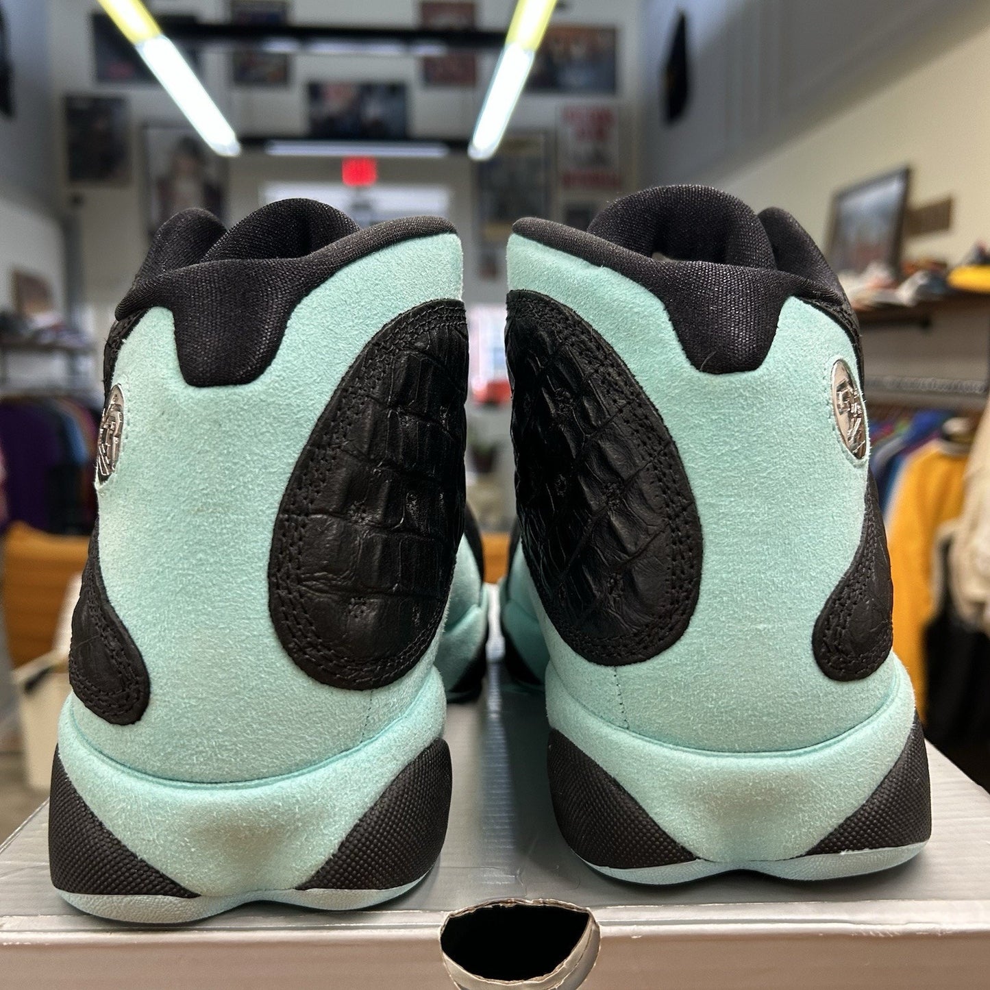 Size 9.5 - Air Jordan 13 Retro Island Green