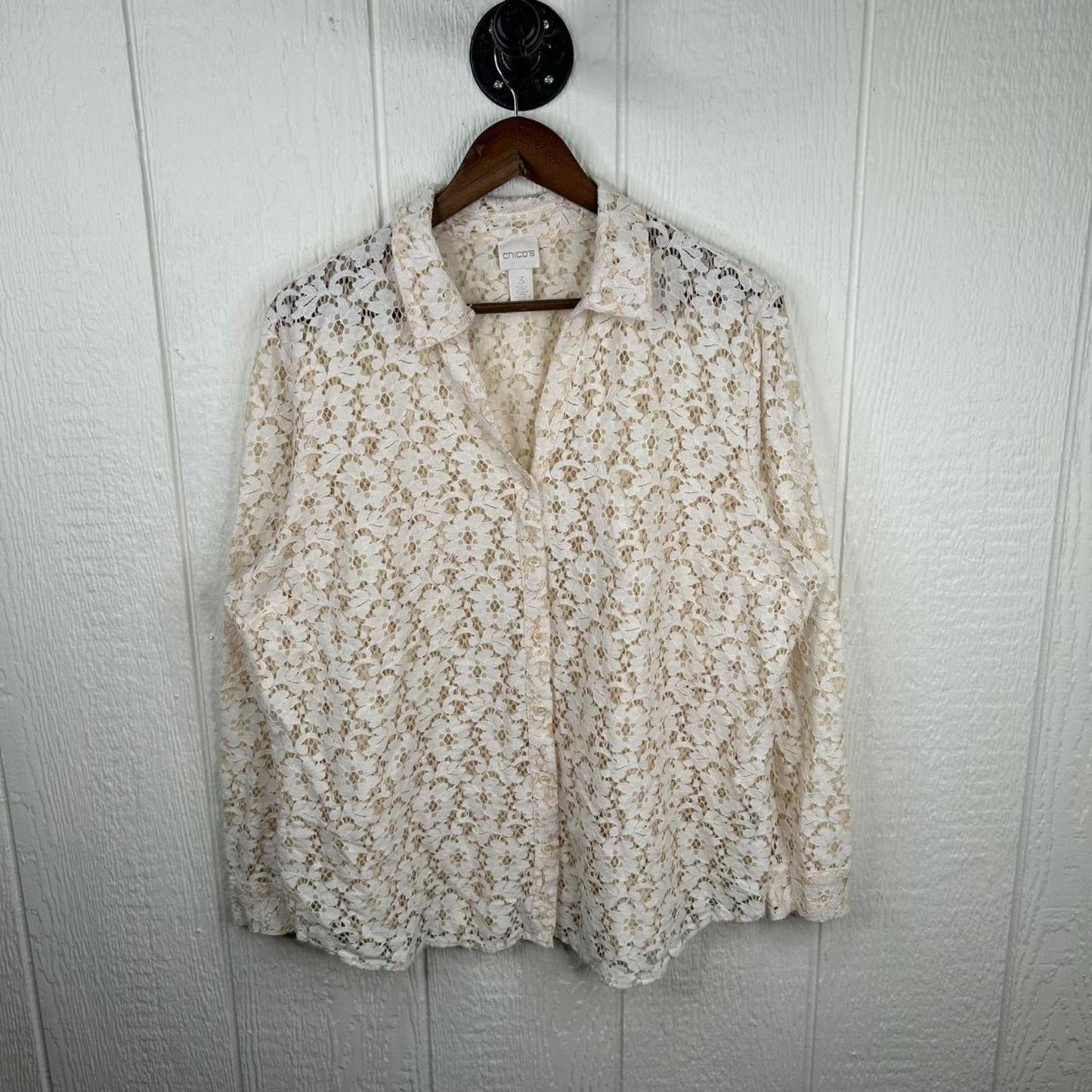 2000s Floral Whimsy Lace Long Sleeve Button Up Blouse (L/XL)