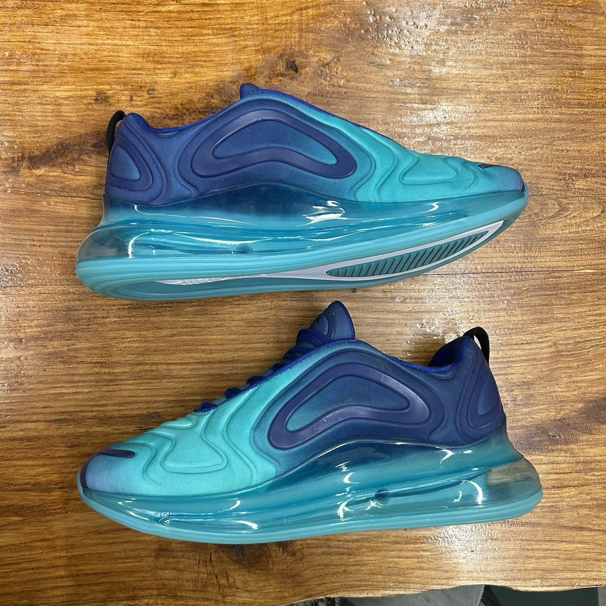 Size 12 - Nike Air Max 720 Sea Forest Lightly Worn With Box