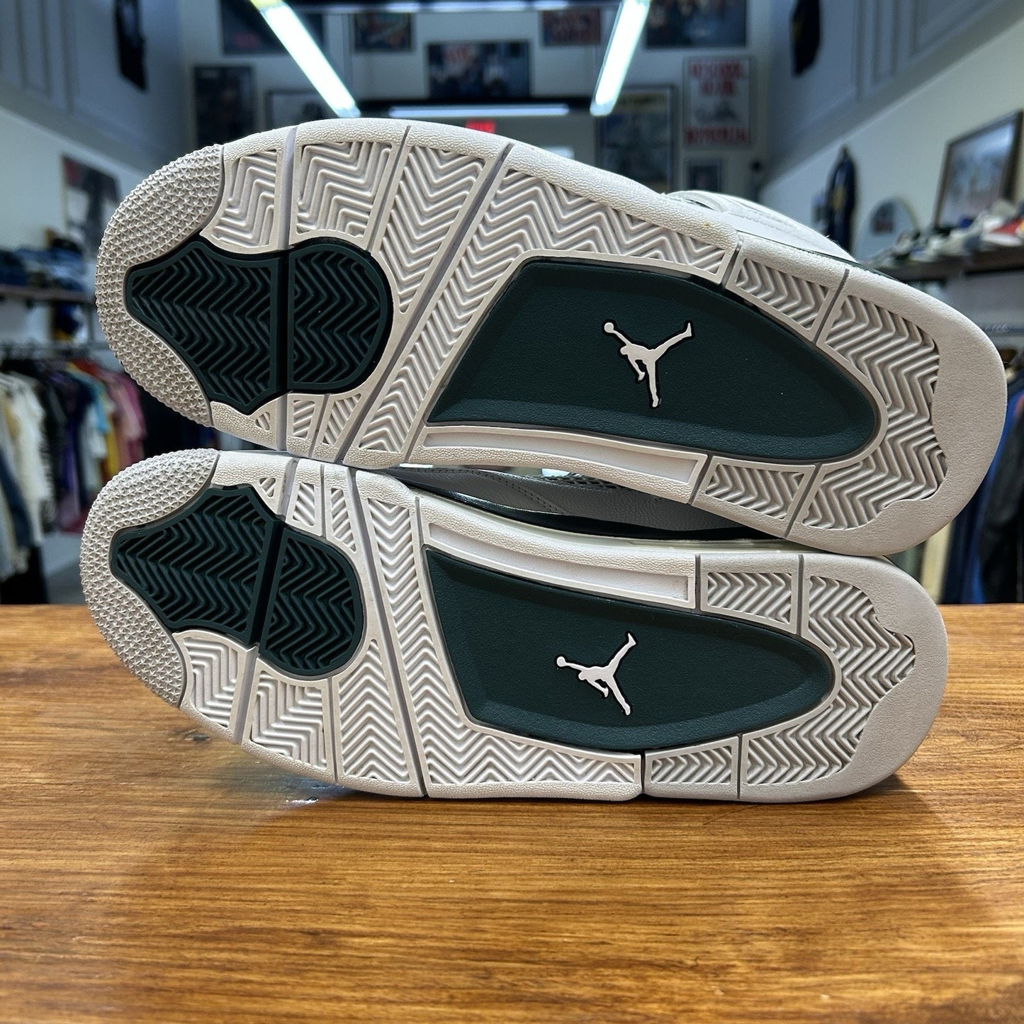 Size 10 - Air Jordan 4 Retro Oxidized Green Worn Once OG All