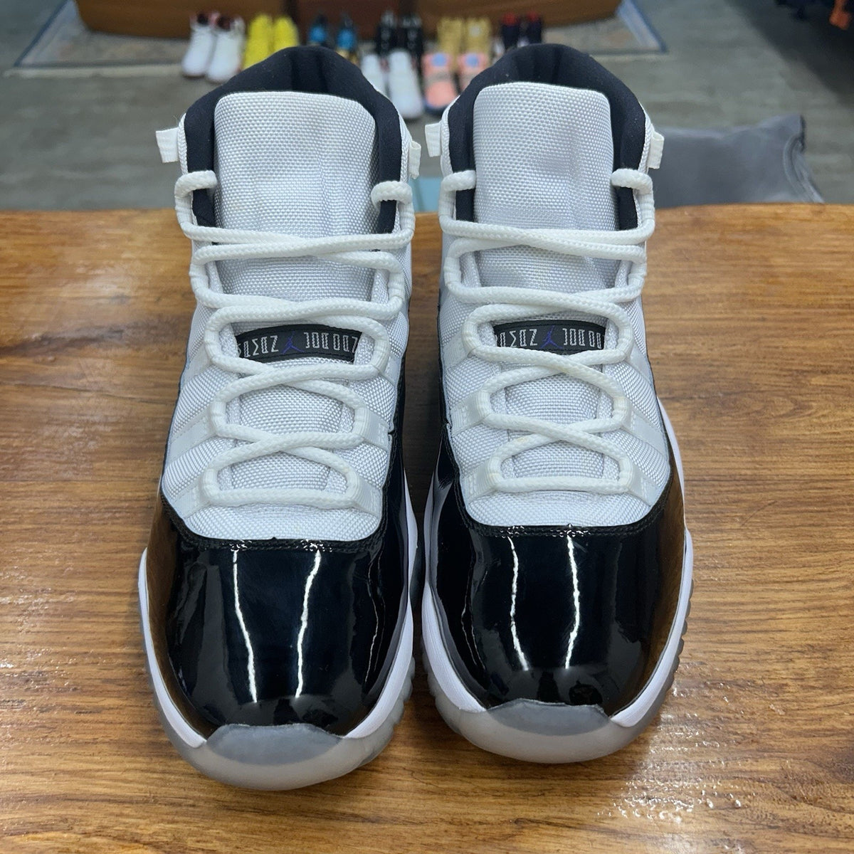 Size 12 - Jordan 11 Retro High Concord Lightly Worn