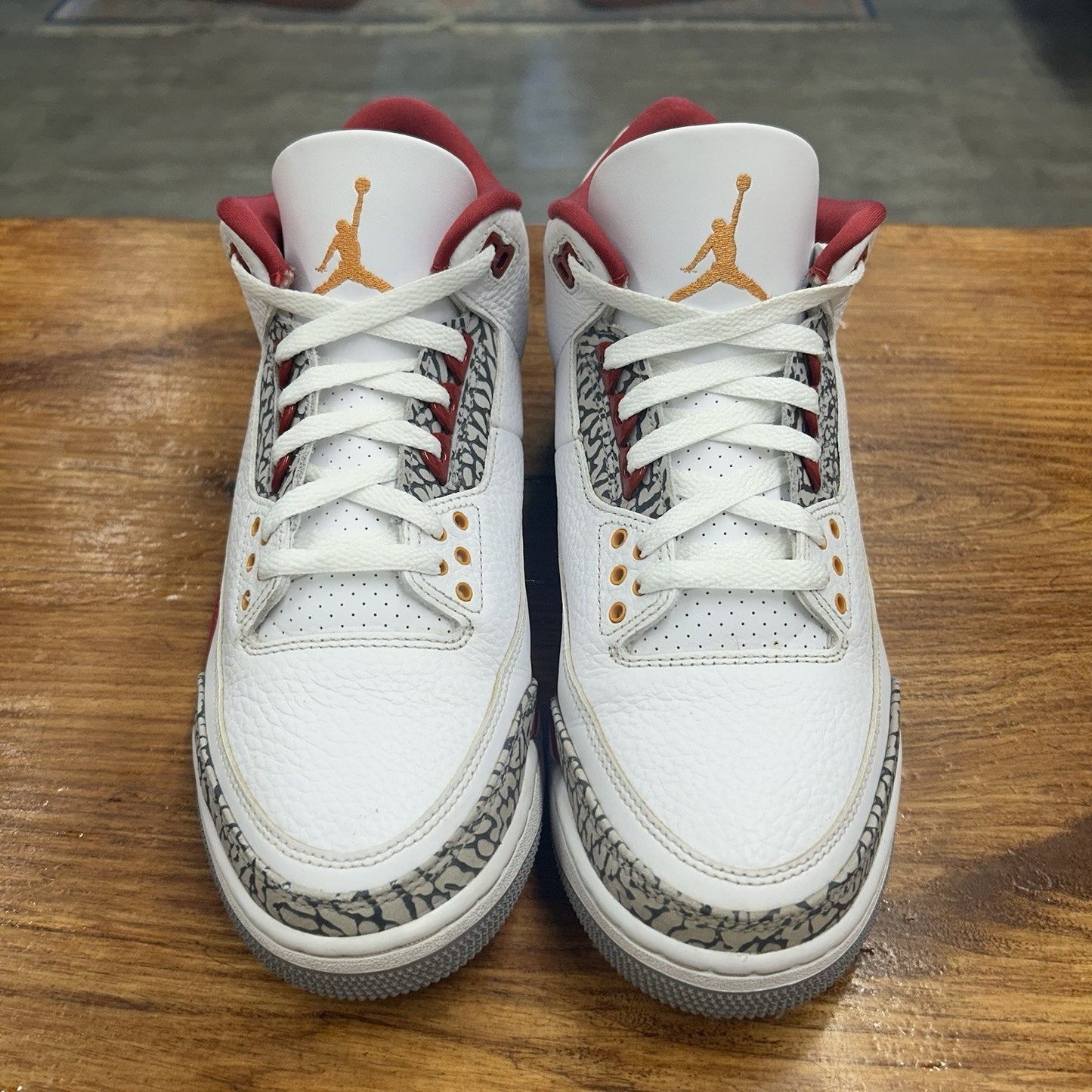 Size 10 - Jordan 3 Retro Mid Cardinal Red
