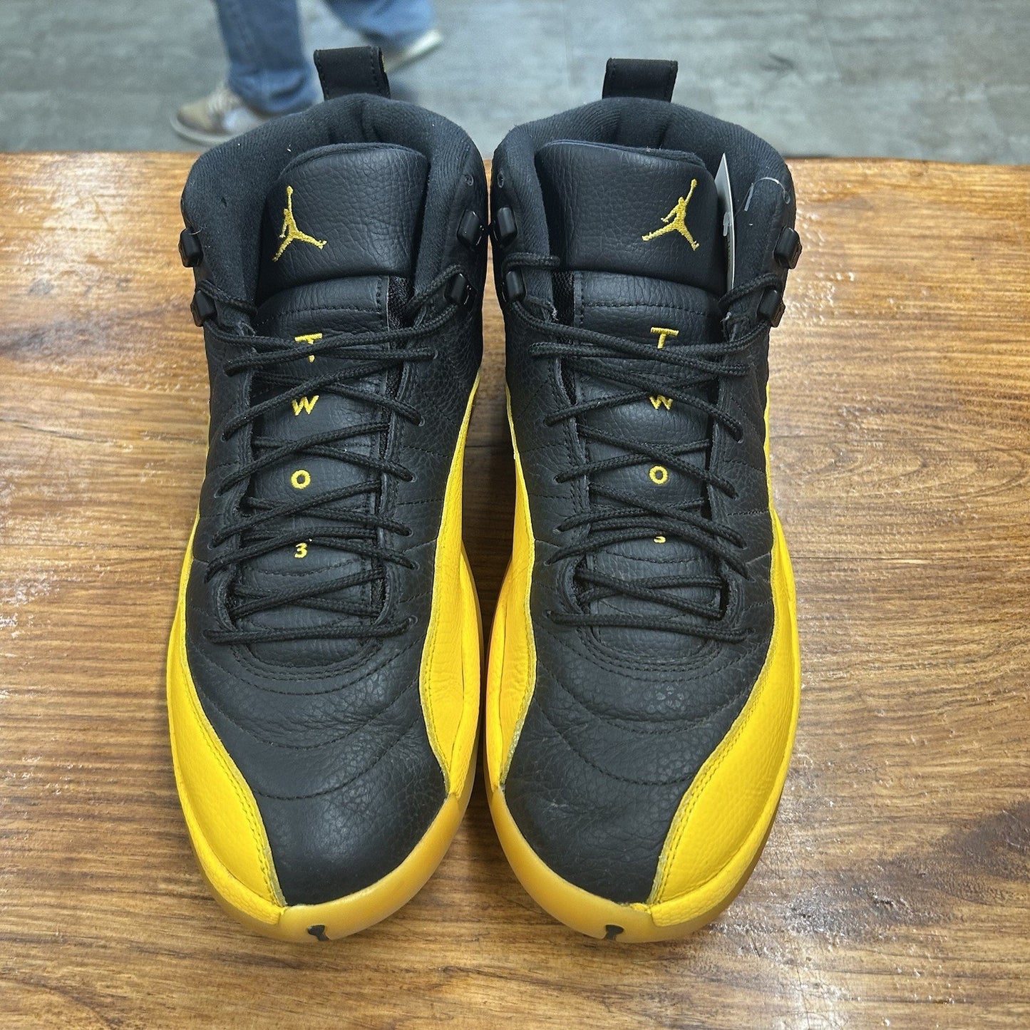 Size 11 - Jordan 12 University Gold