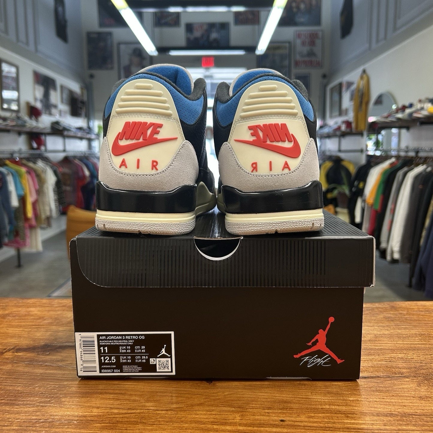 Size 11 - Air Jordan 3 Retro OG Rare Air