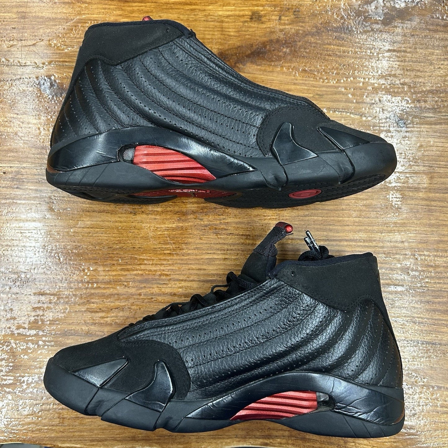 Size 9 - Air Jordan 14 Retro 2011 Last Shot