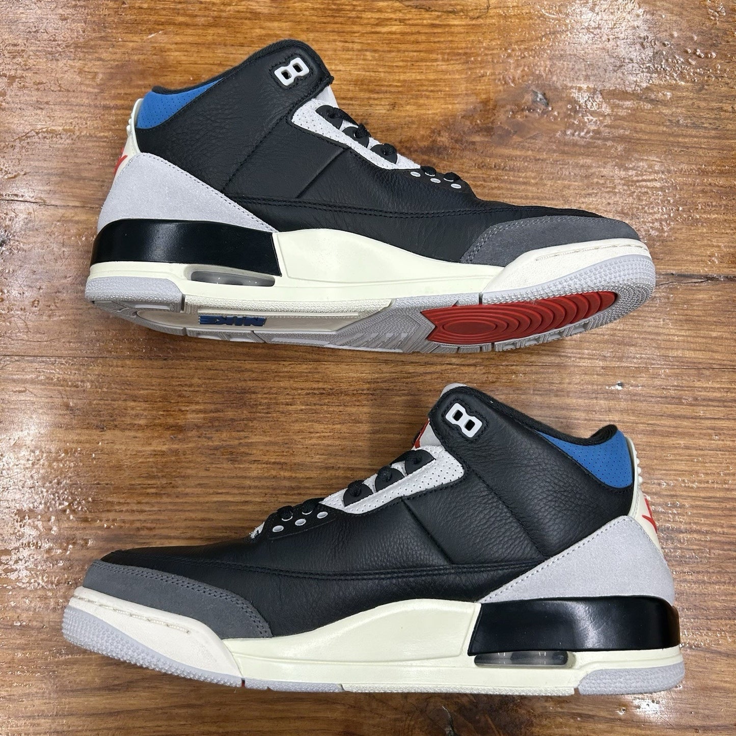 Size 11 - Air Jordan 3 Retro OG Rare Air