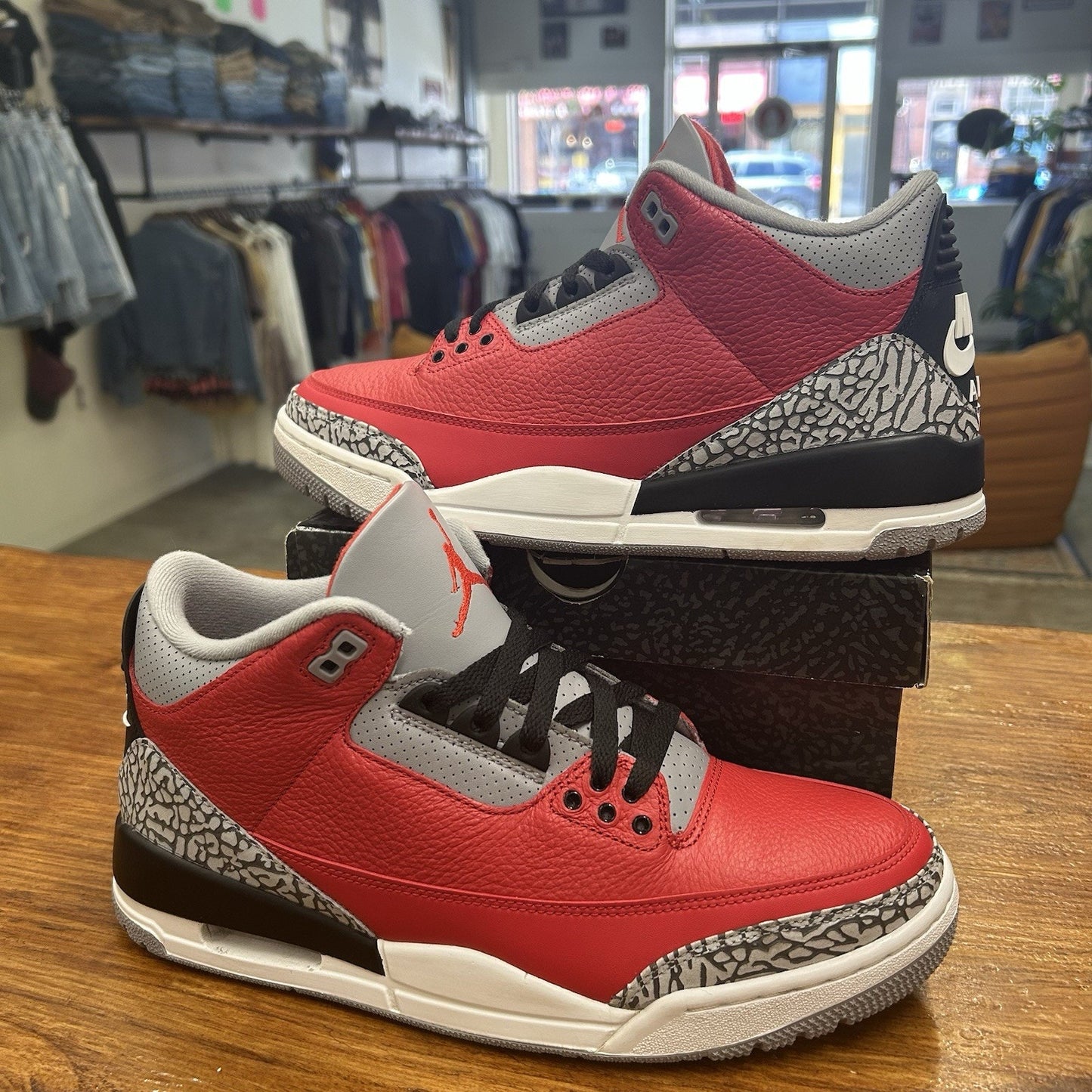 Size 10.5 - Jordan 3 Retro Unite