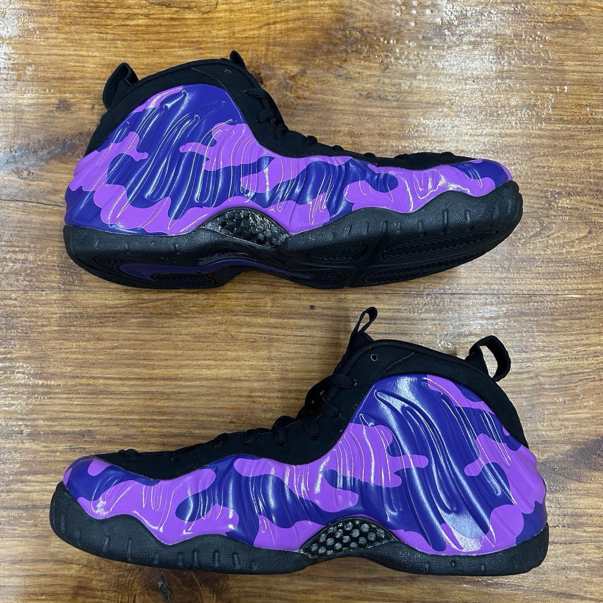 Size 11 - Nike Air Foamposite Pro Purple Camo Lightly Worn